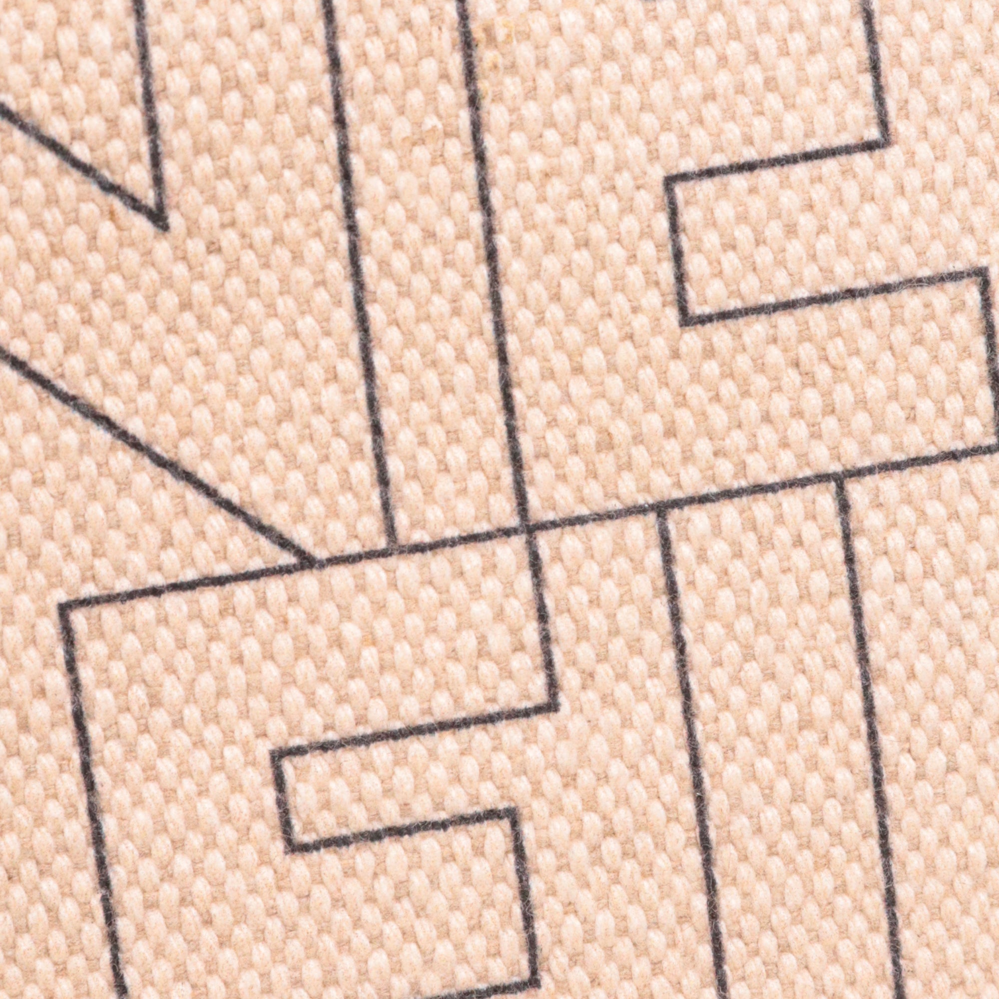 CELINE - Céline Ava handbag in pastel pink leather