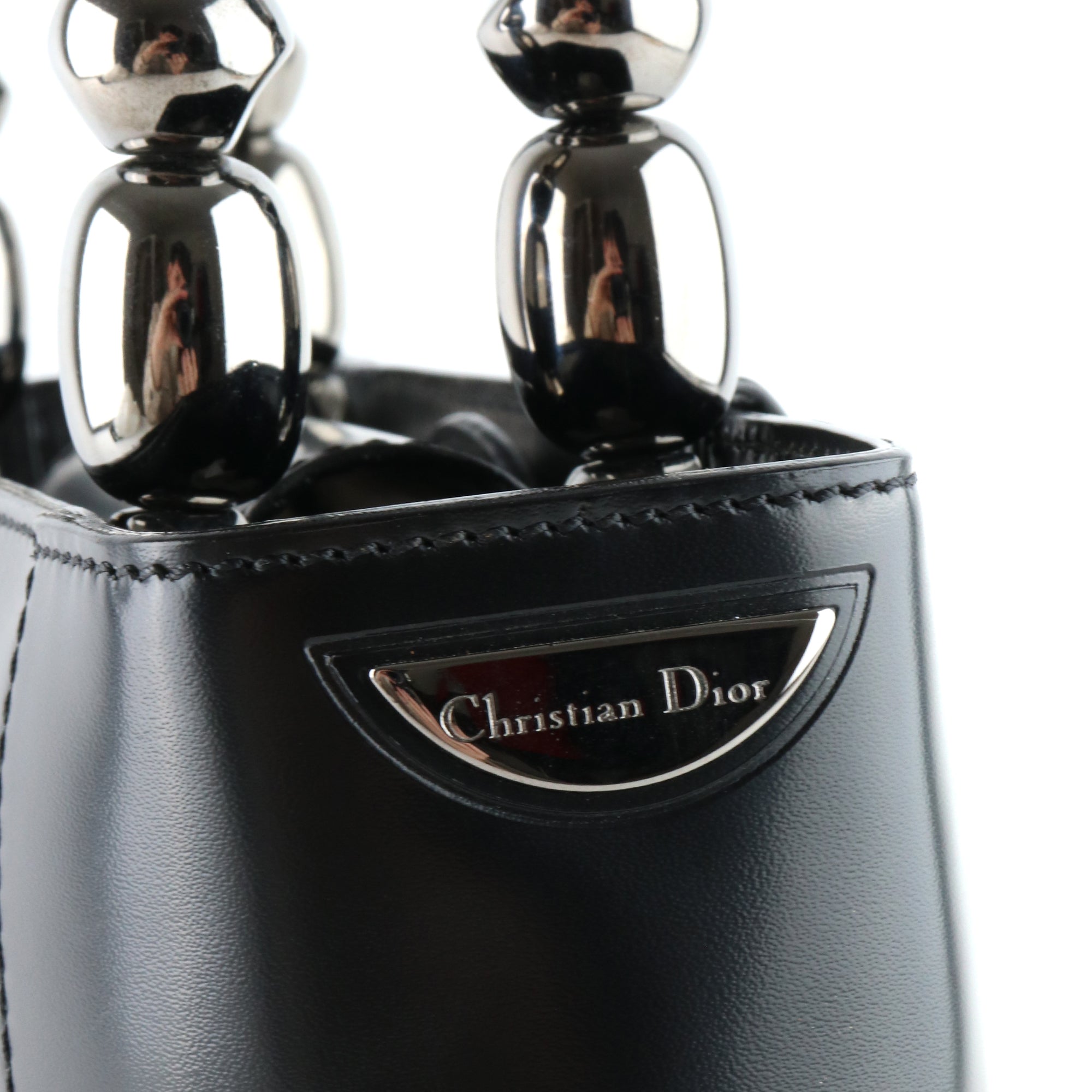 DIOR - Sac à main Lady Perla en cuir box noir