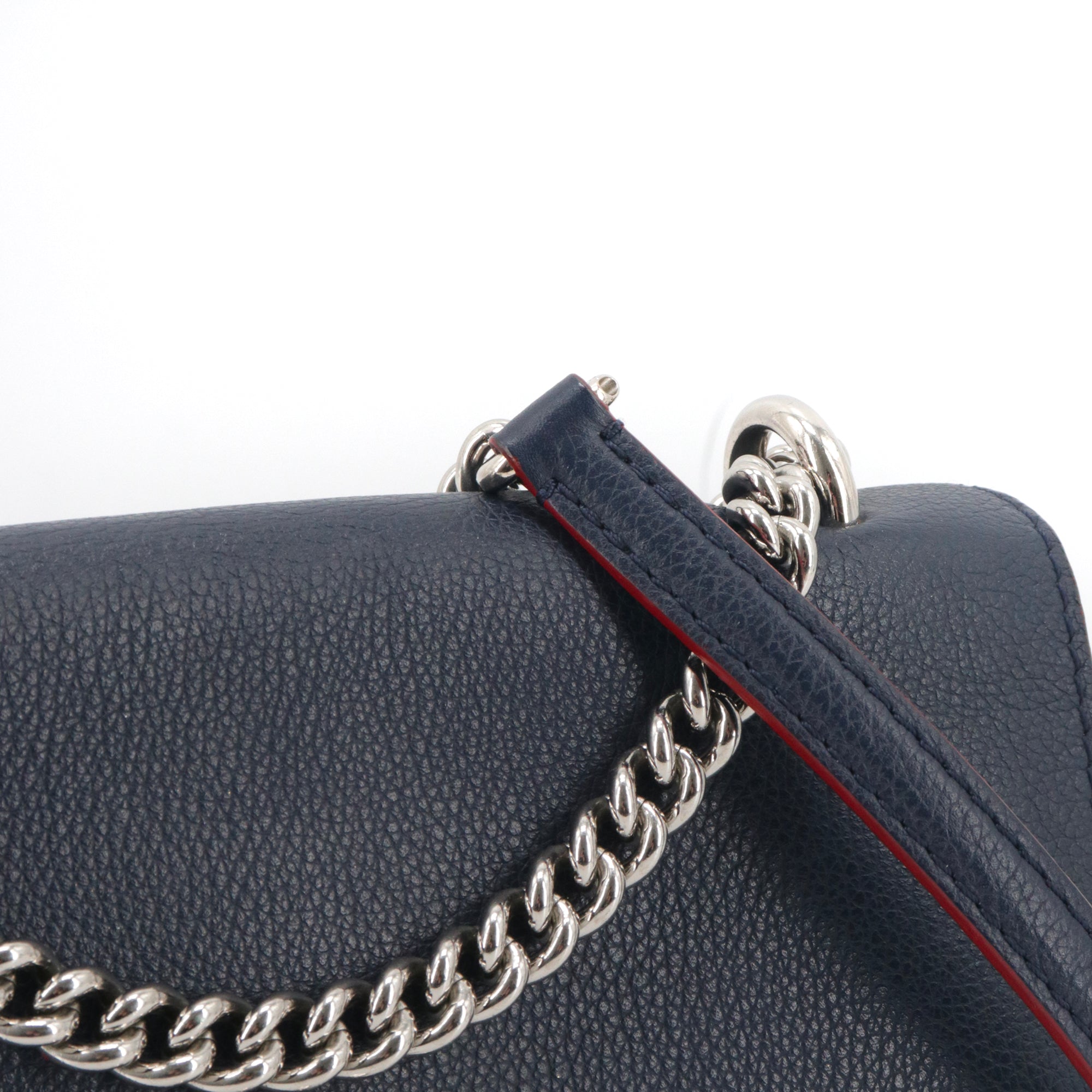 LOUIS VUITTON - Sac à main Mylockme Louis Vuitton en cuir grainé bleu marine