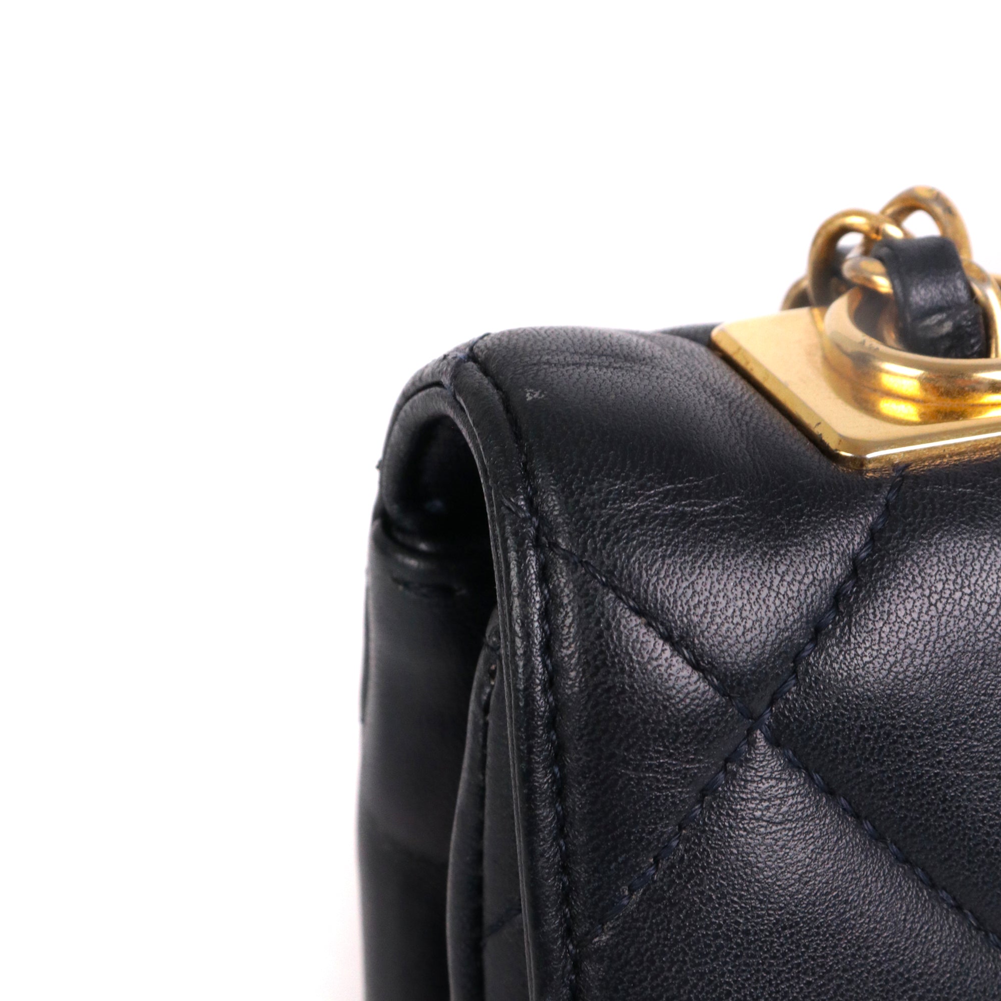 CHANEL - Trendy CC small handbag in navy blue leather