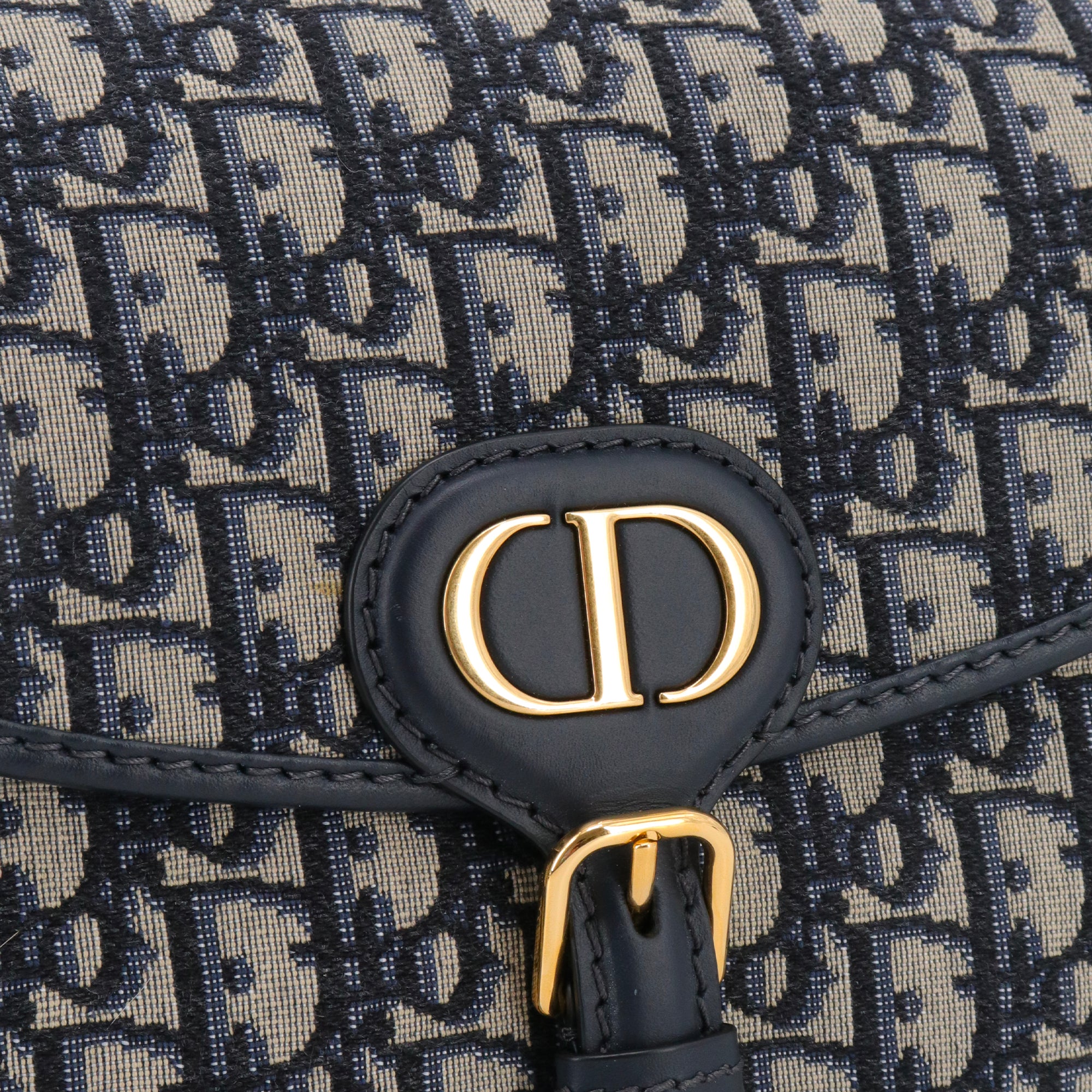 DIOR - Sac à bandoulière Bobby Dior en toile Dior oblique bleu marine