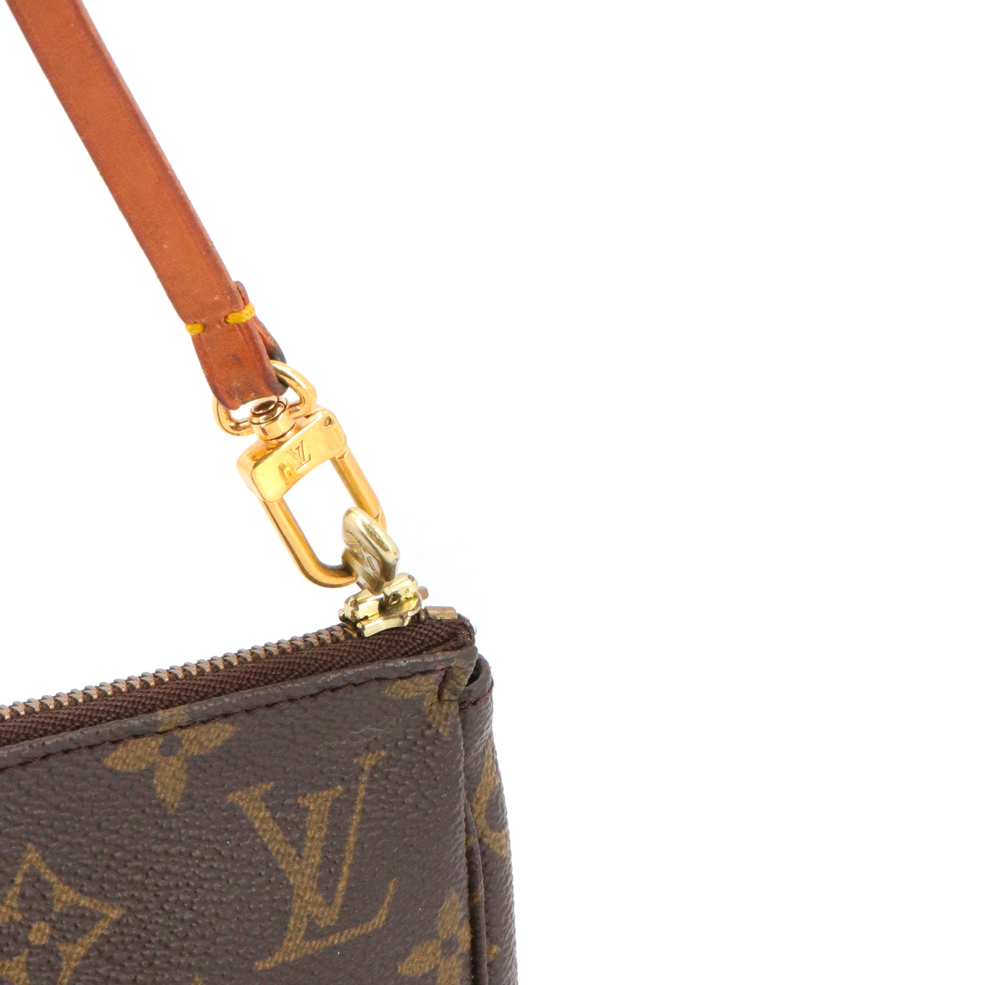 LOUIS VUITTON - Pochette Accessoires Louis Vuitton en toile monogrammée