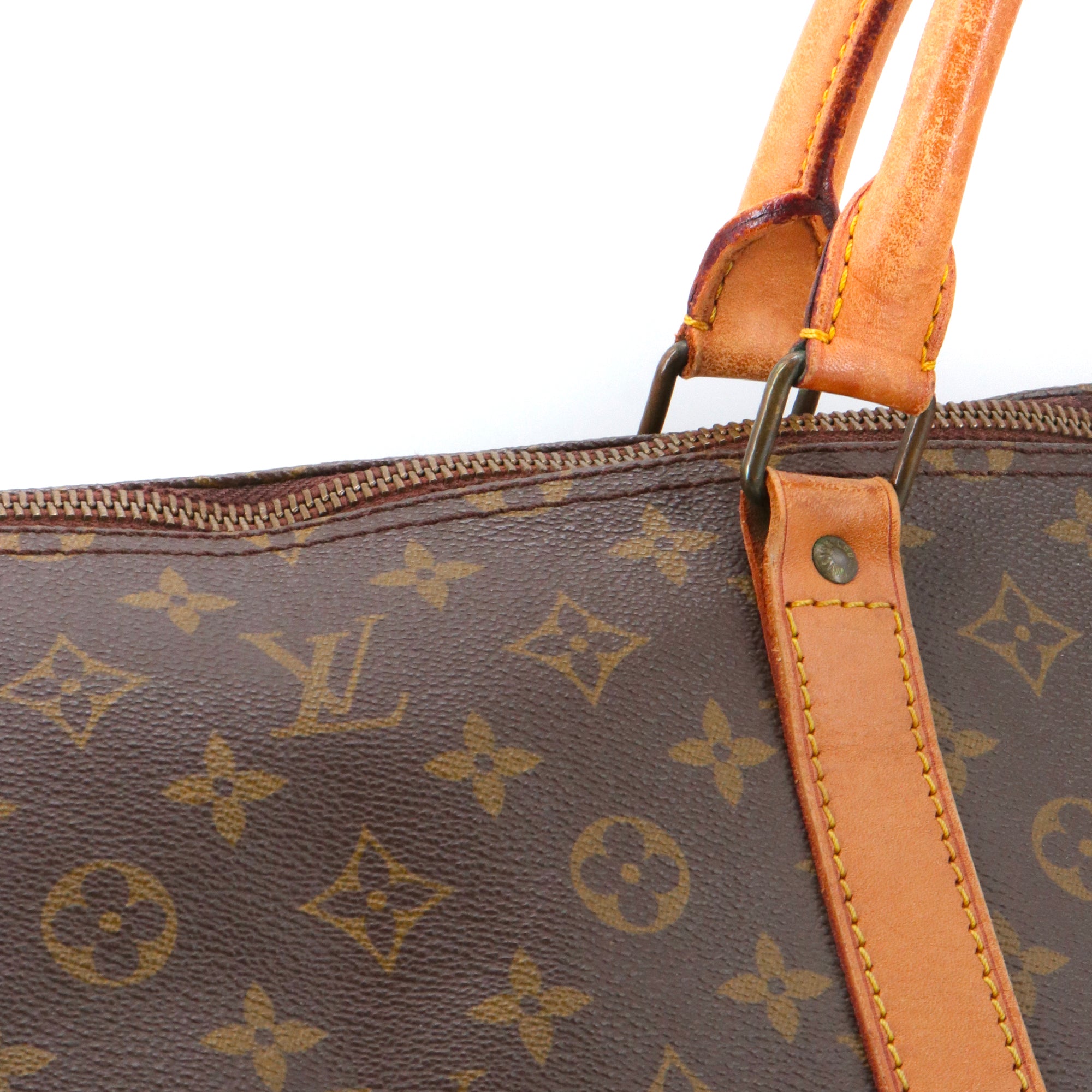 LOUIS VUITTON - Louis Vuitton Keepall 60 travel bag in vintage monogrammed canvas