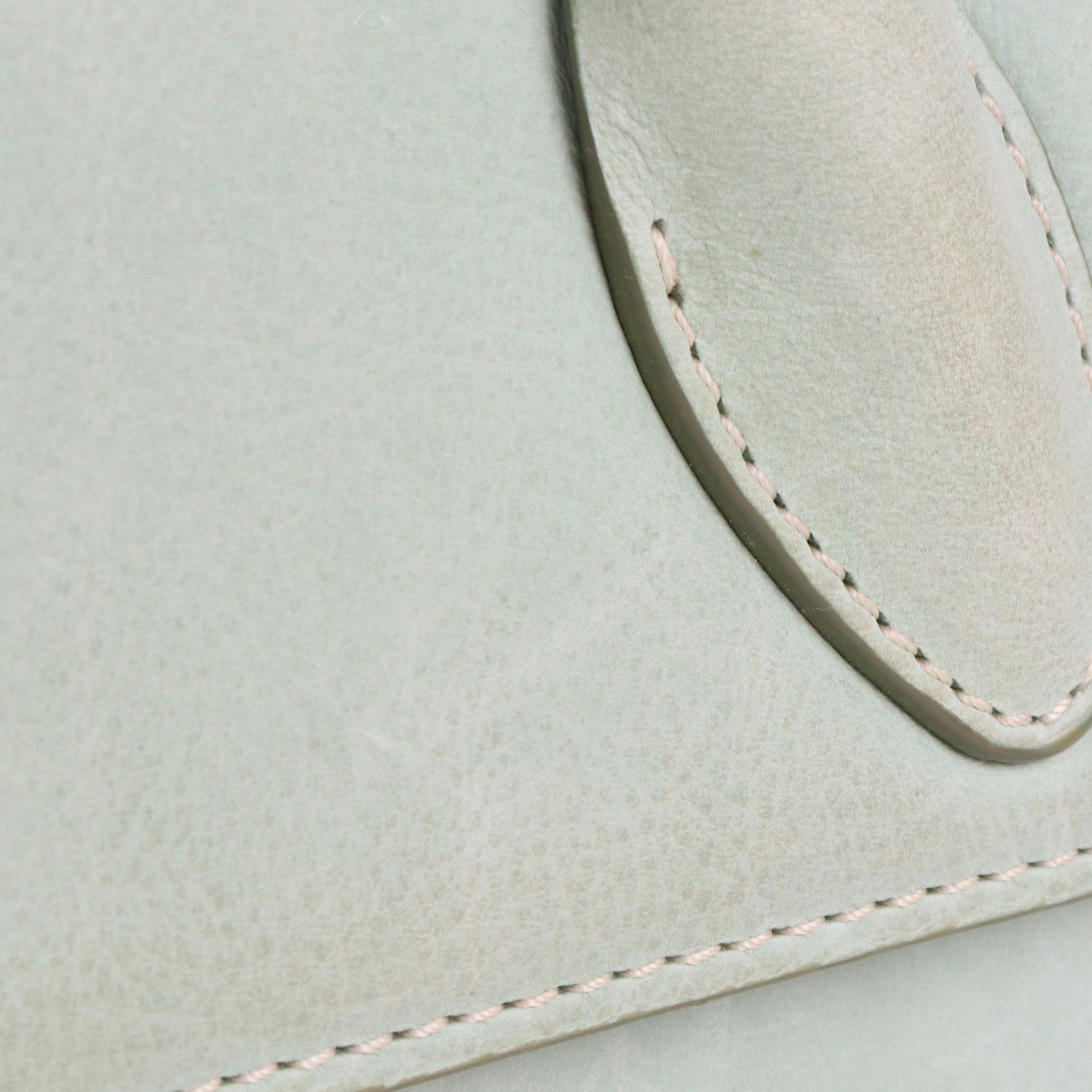 JACQUEMUS - Sac à bandoulière Chiquito long Jacquemus en nubuck light green