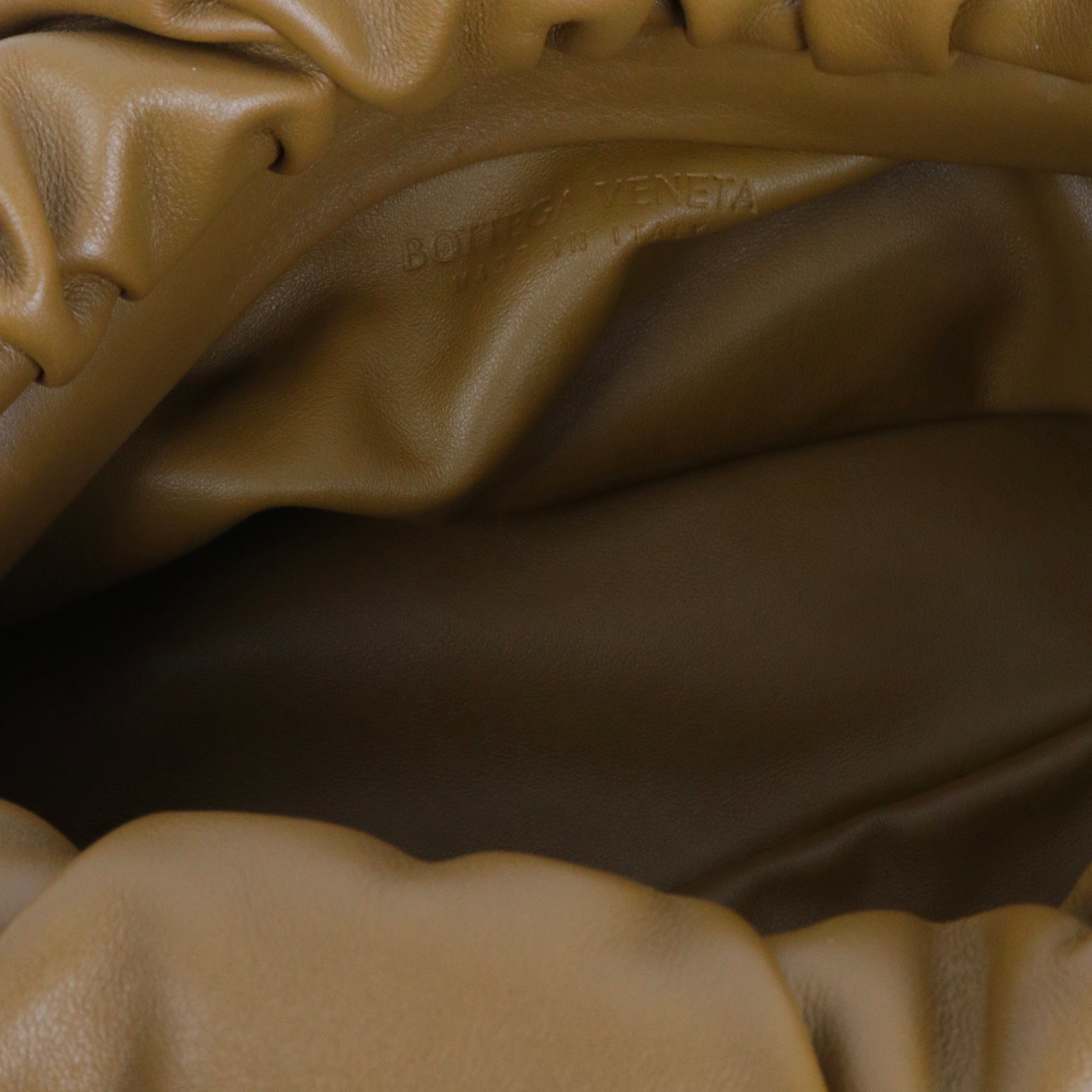 BOTTEGA VENETA - Padded Cassette shoulder bag