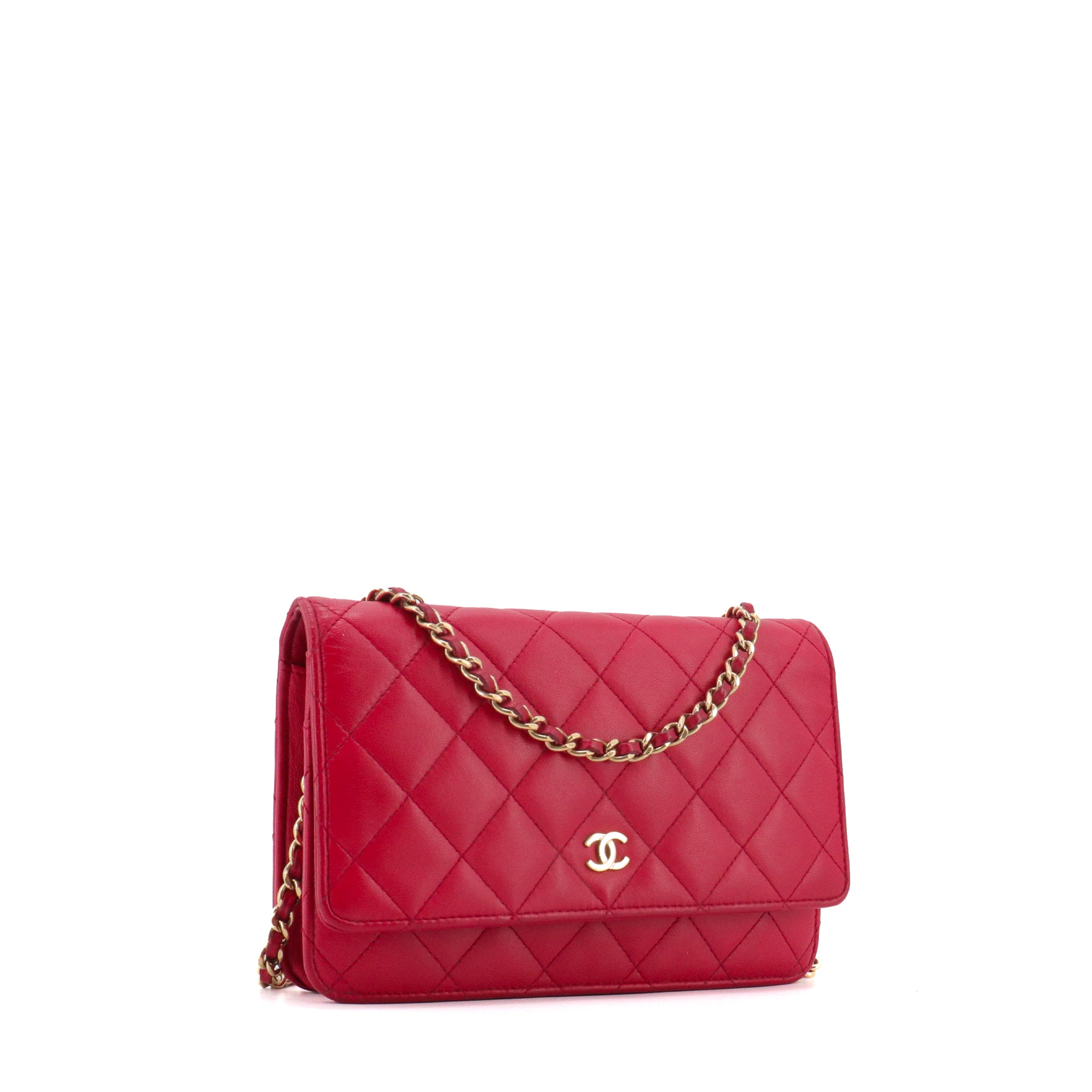 CHANEL - Sac à bandoulière Wallet On Chain Chanel en cuir lisse rouge