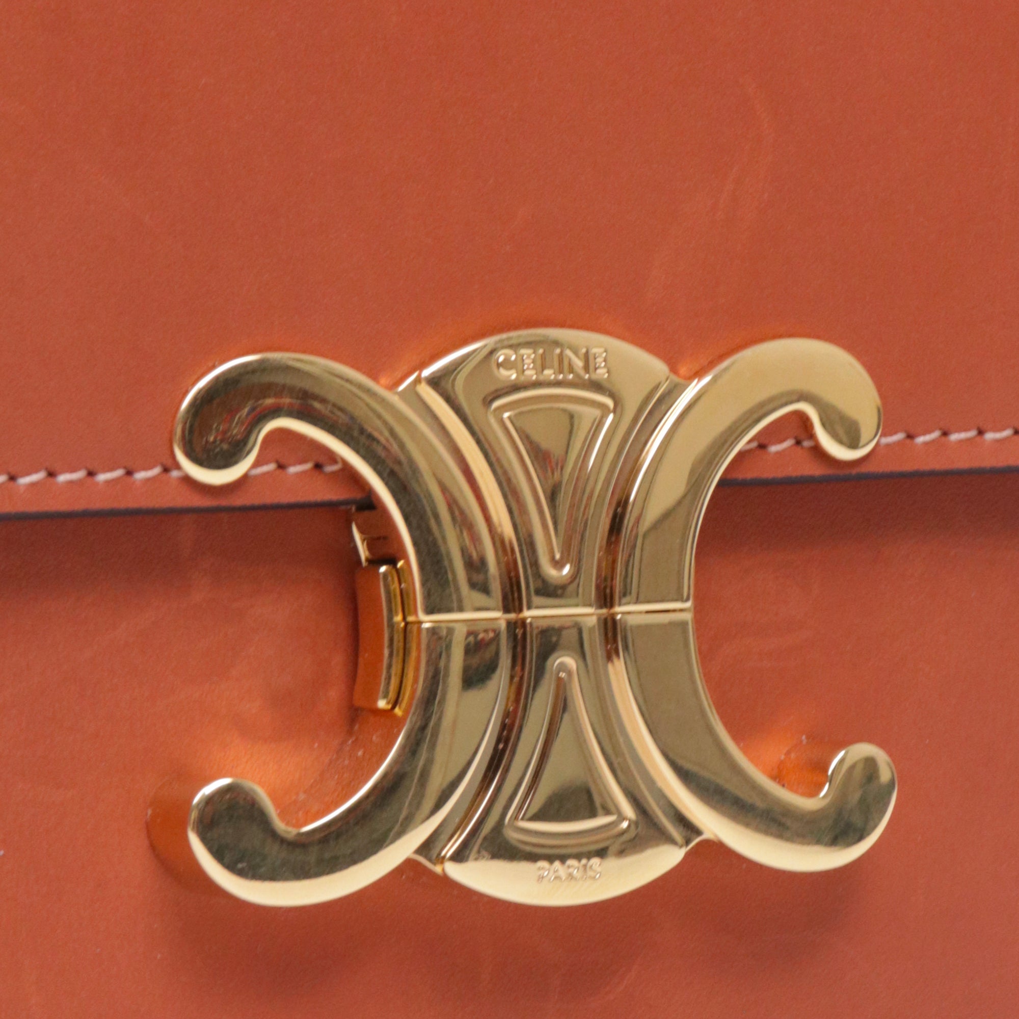 CELINE - Triomphe teen shoulder bag in artic white box leather