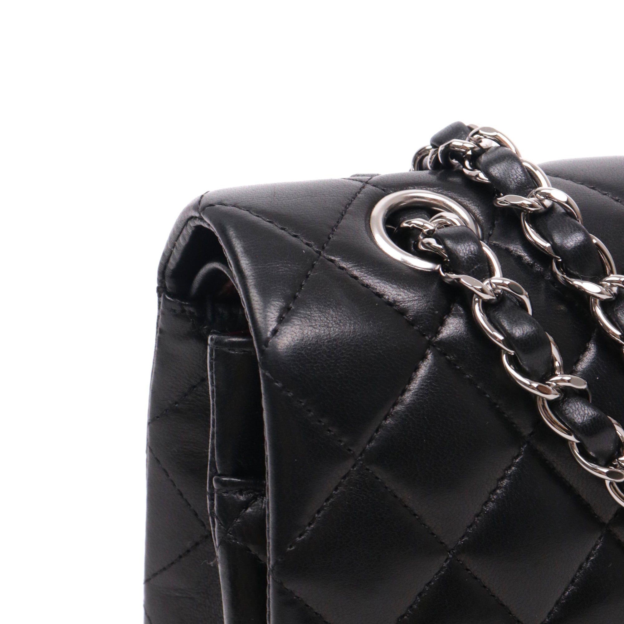 CHANEL - Sac à main Classique/Timeless Chanel 11.12 double flap Chanel en cuir lisse noir