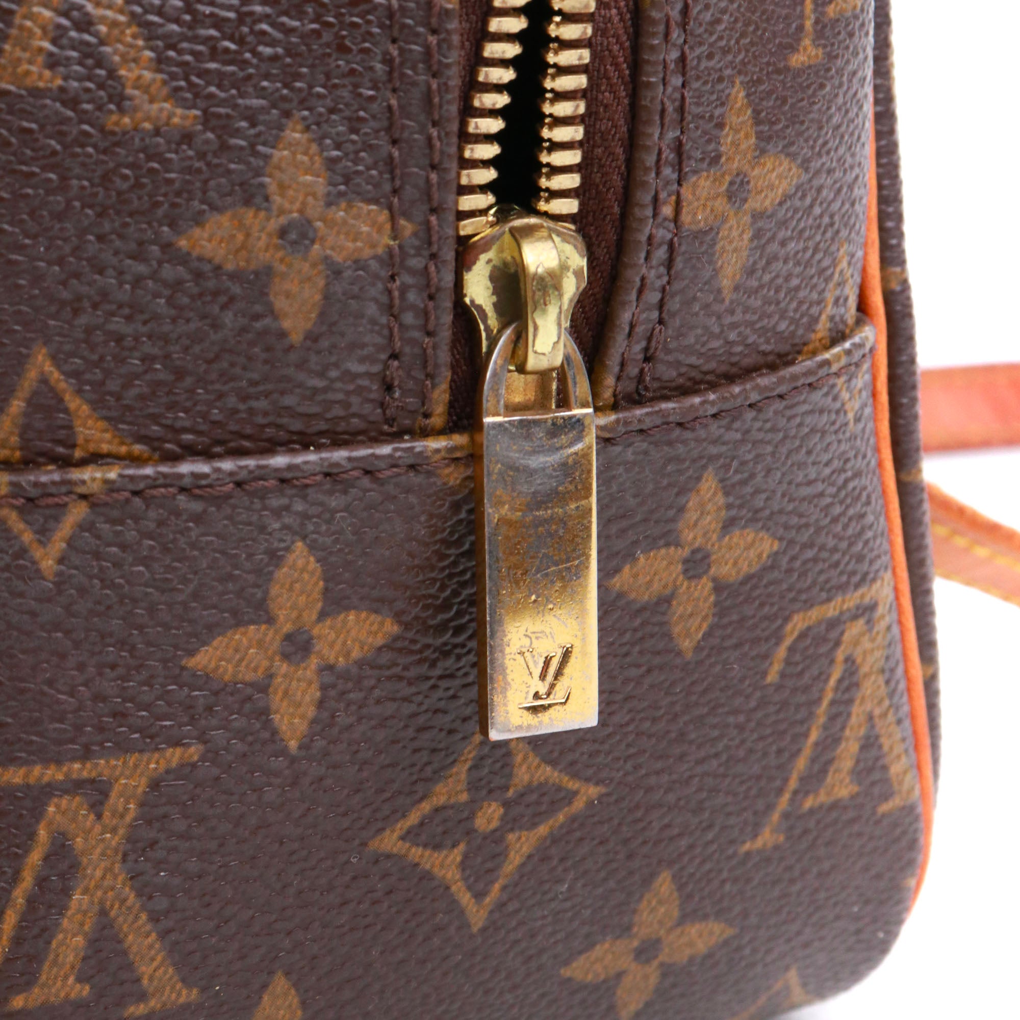 LOUIS VUITTON - Sac à main Cité Louis Vuitton en toile monogrammée vintage