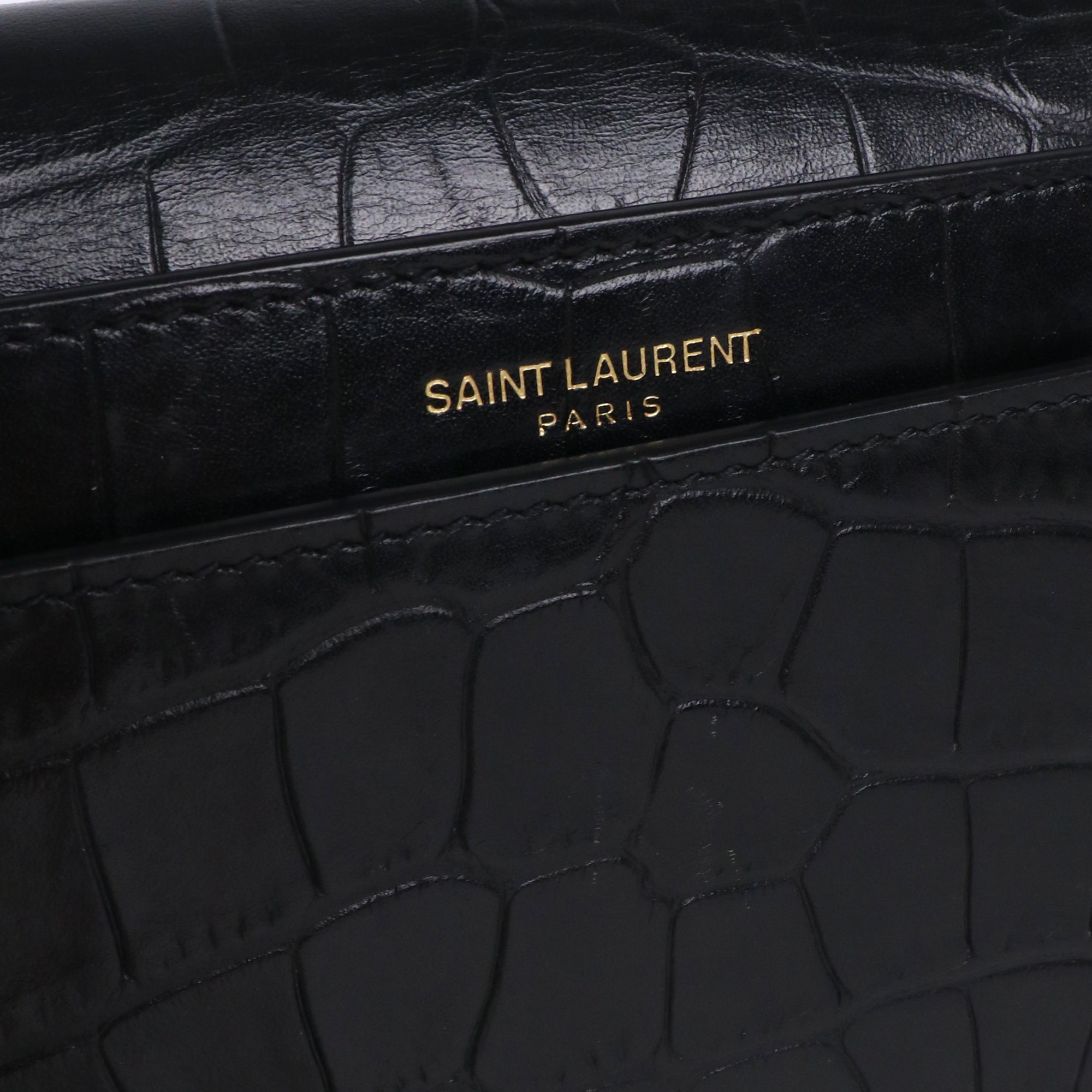 SAINT LAURENT - Sac à bandoulière Catherine Satchel Saint Laurent en cuir embossé croco noir