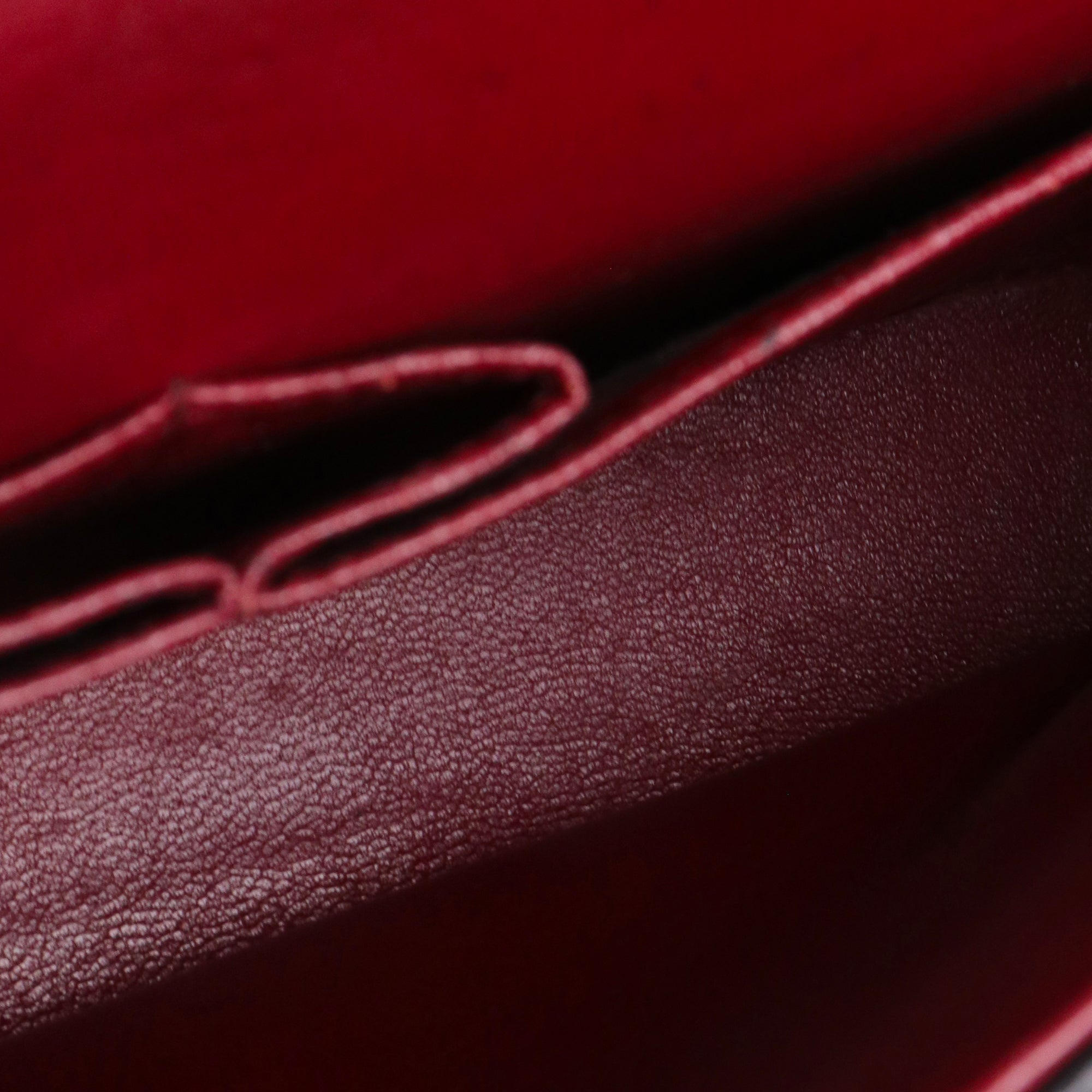 CHANEL - Sac à main Timeless/Classique medium Chanel double flap en cuir matelassé noir vintage