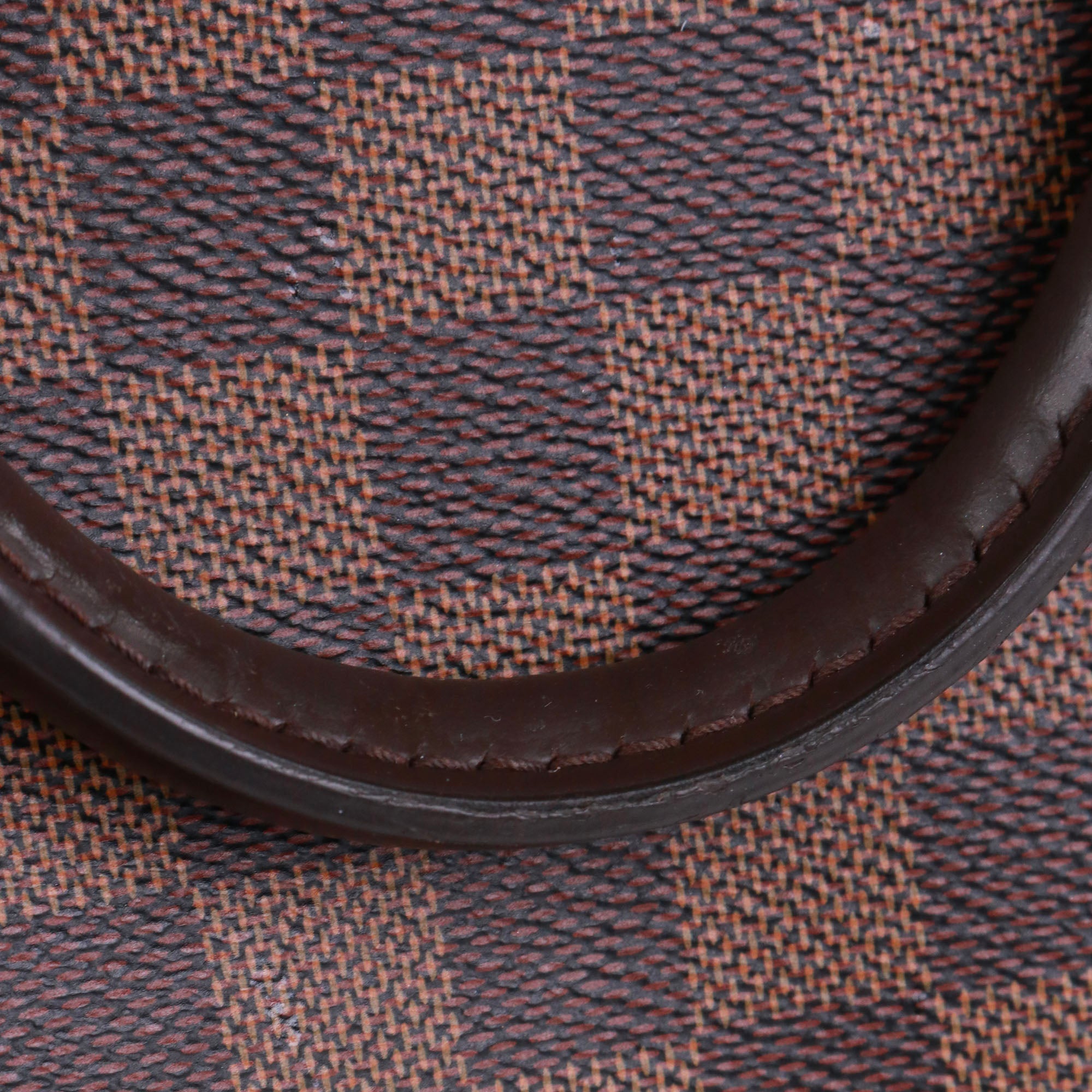 LOUIS VUITTON - Sac à main Speedy 30 Louis Vuitton en toile damier ébène