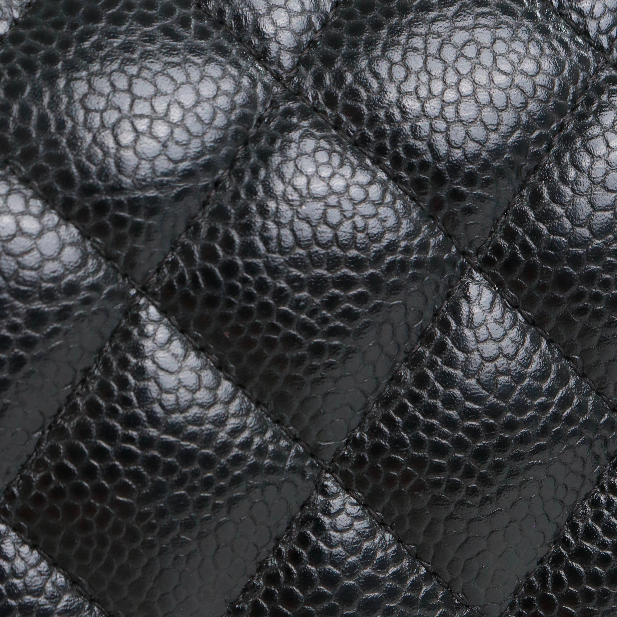 CHANEL - Sac à main Timeless/Classique Chanel medium double flap Chanel en cuir caviar noir