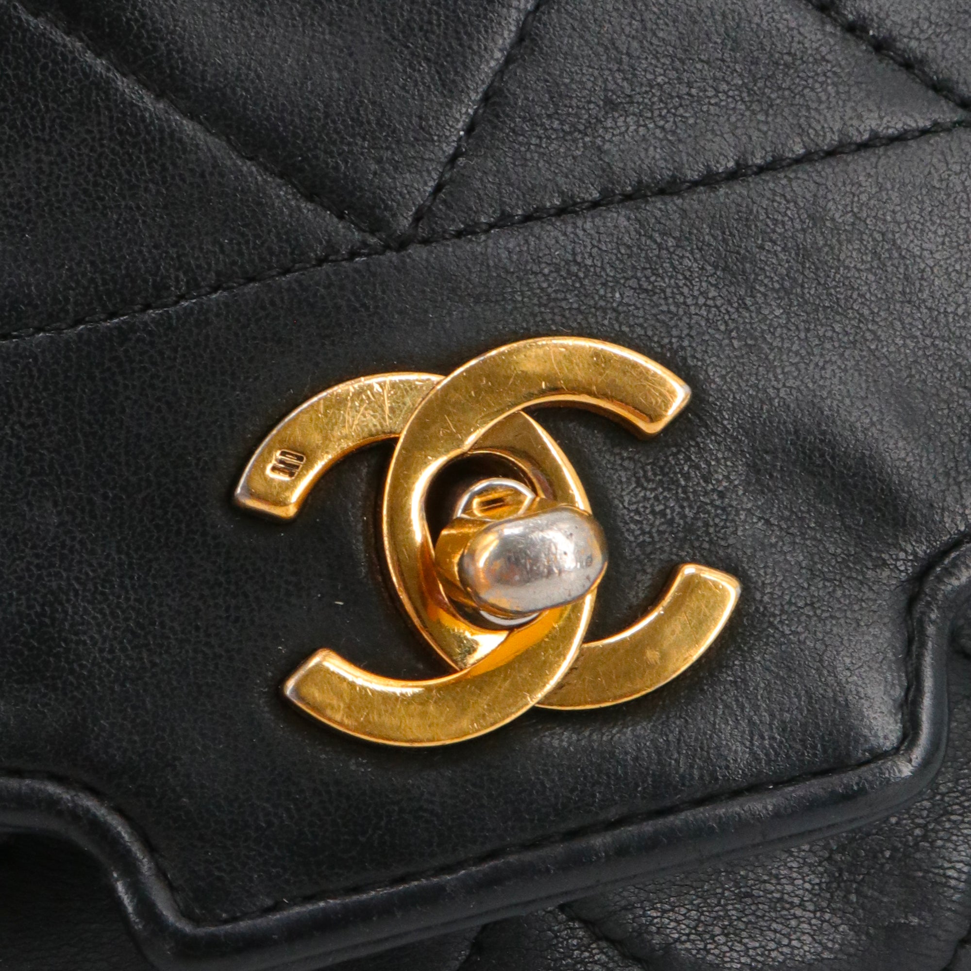 GUCCI - GG Marmont Small Size shoulder bag in black leather
