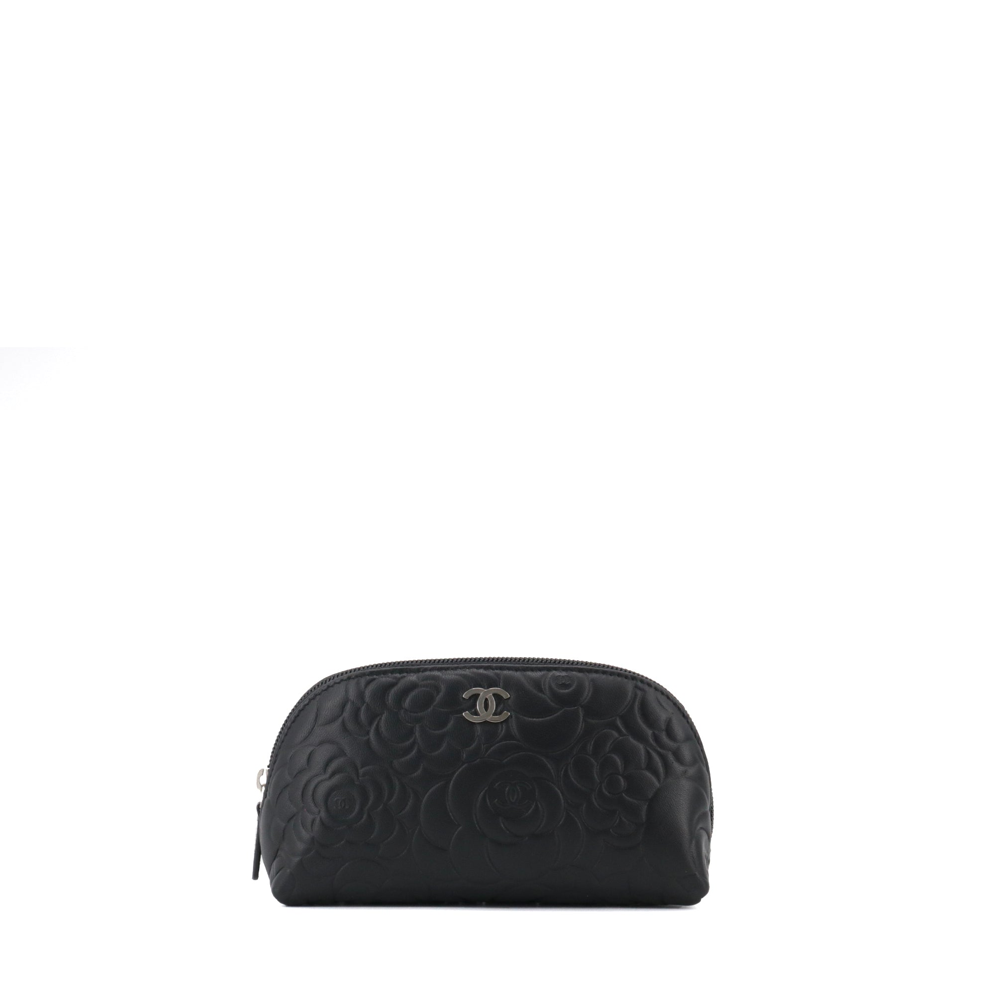 CHANEL - Pochette Camélia Chanel en cuir noir