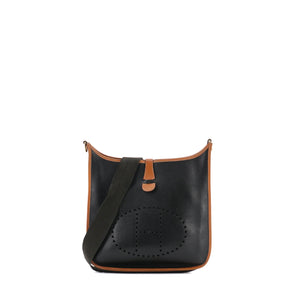 HERMÈS - Sac à bandoulière Evelyne III Hermès en cuir clémence noir et gold