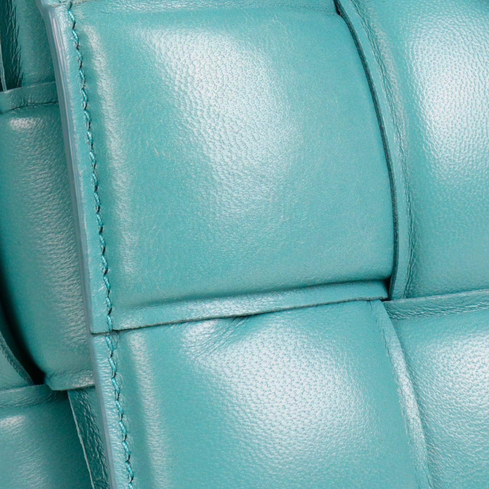 BOTTEGA VENETA - Padded Cassette shoulder bag