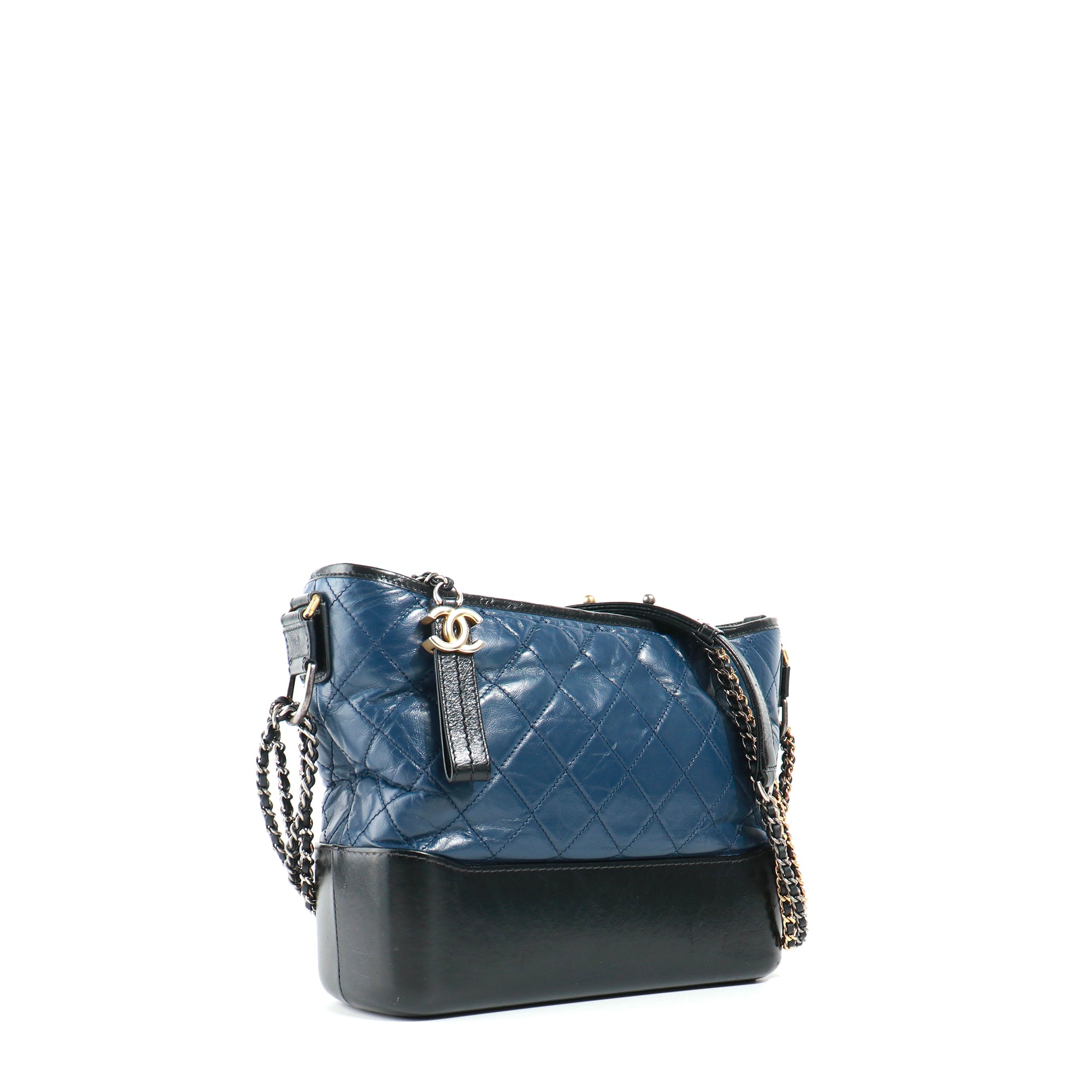 CHANEL - Sac à bandoulière Gabrielle medium en cuir bleu marine et noir