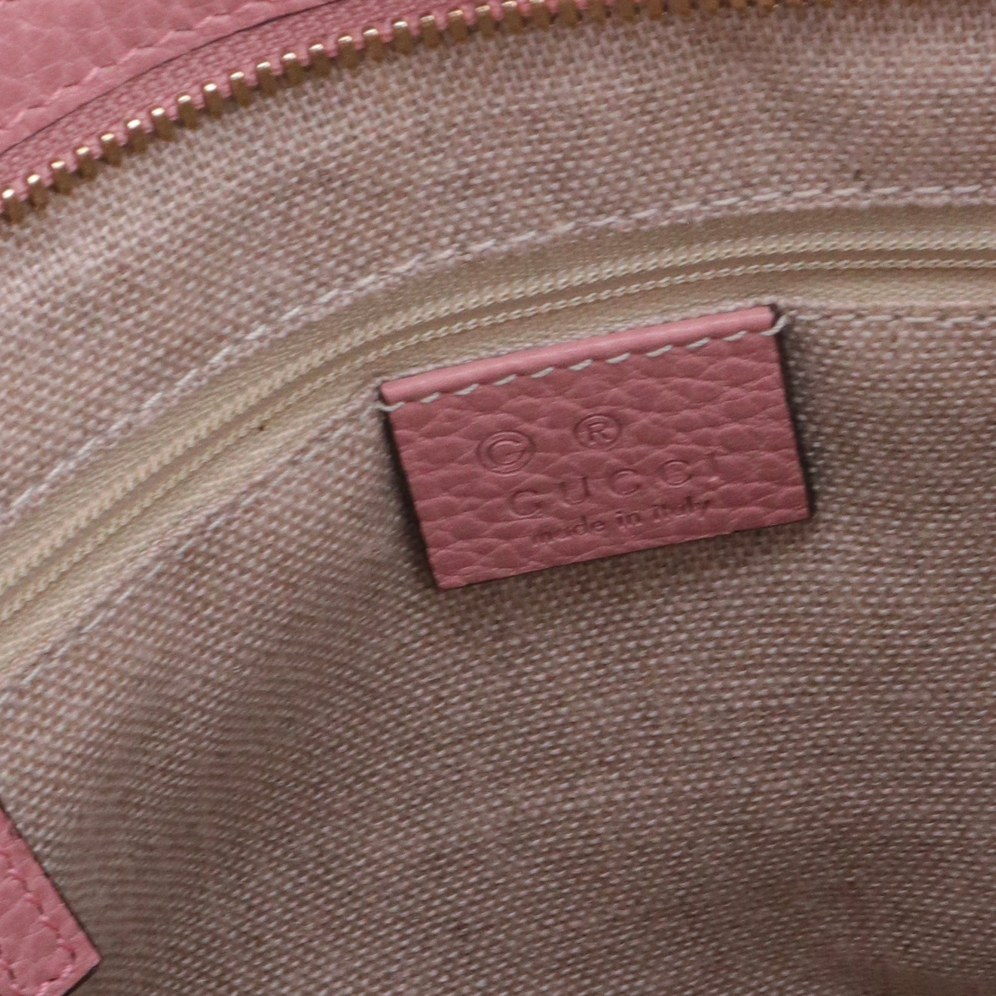 GUCCI - Sac à bandoulière Suprême GG Gucci en toile et cuir grainé rose