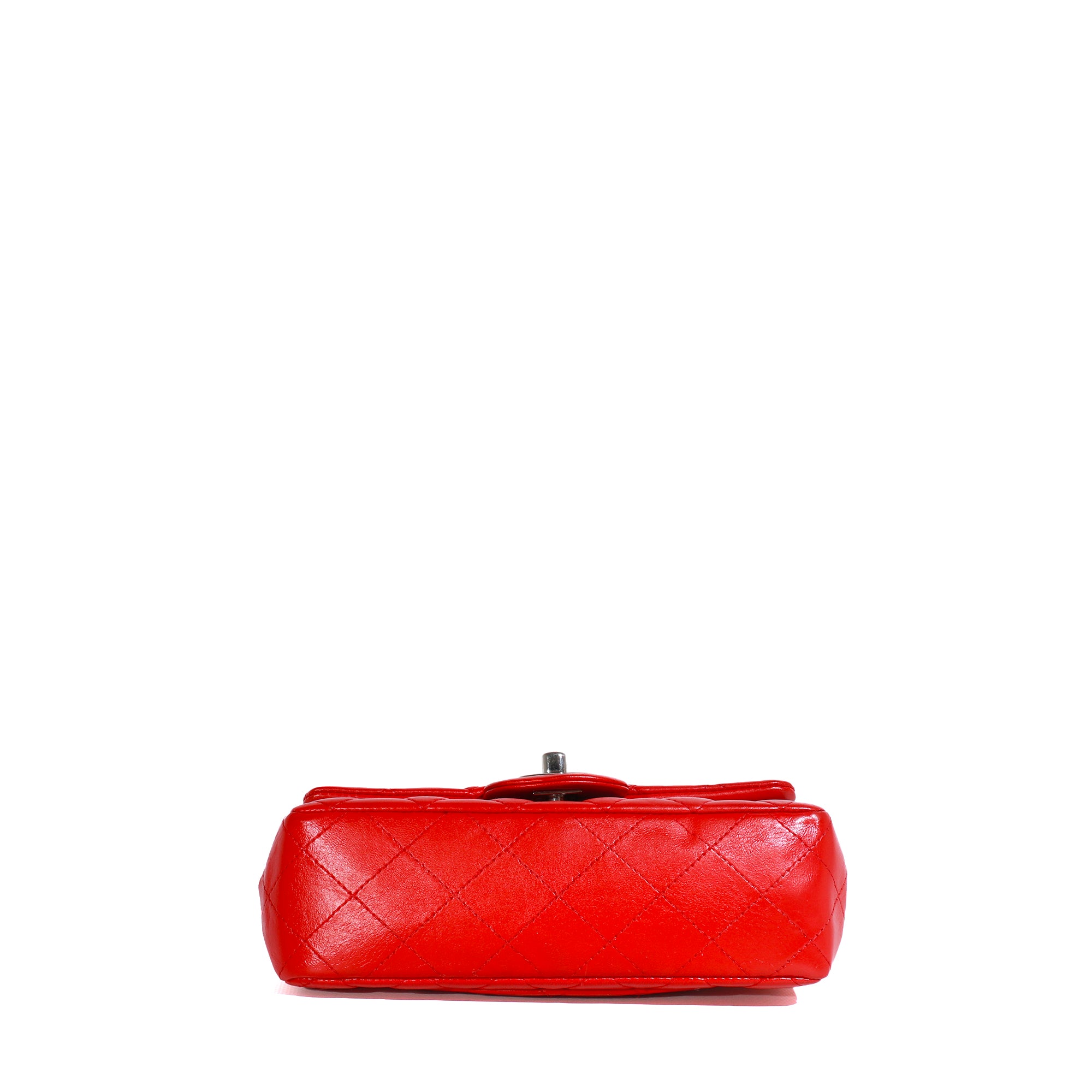 CHANEL - Sac à main Timeless Mini Rectangle en cuir rouge