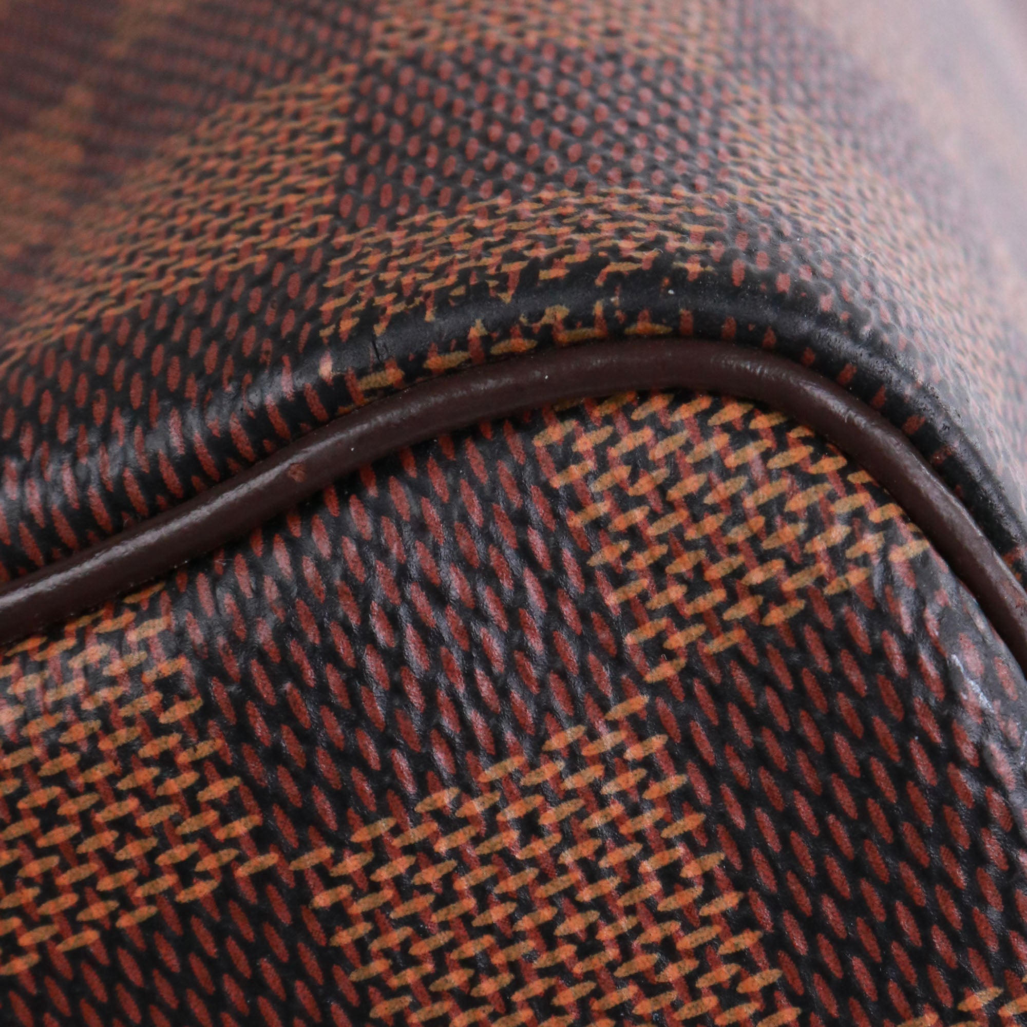 LOUIS VUITTON - Sac à main Speedy 30 Louis Vuitton en toile damier ébène