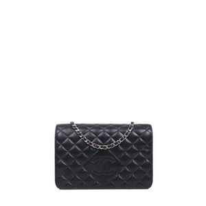 CHANEL - Sac Wallet On Chain Timeless Chanel en cuir matelassé noir