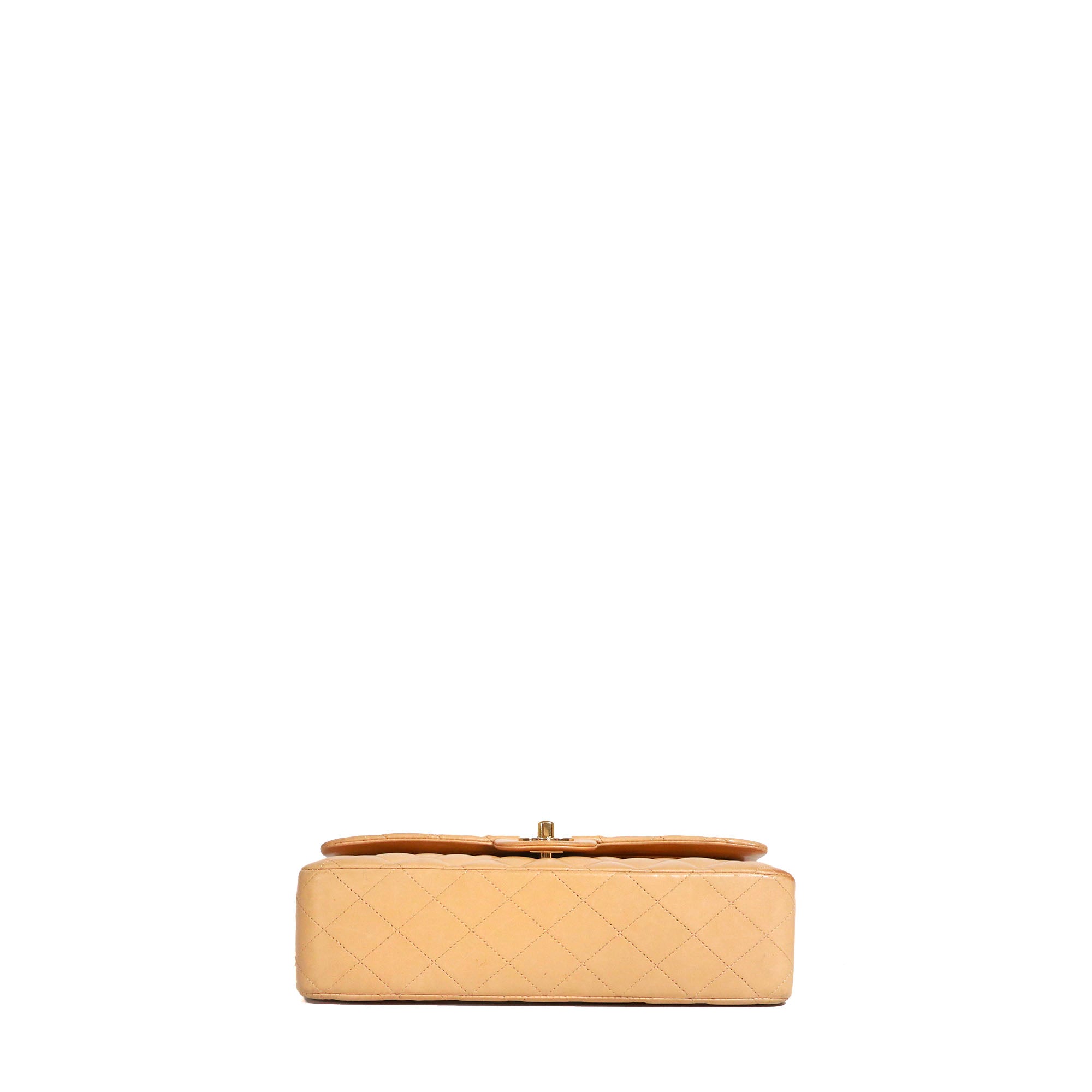 CHANEL - Sac à main Timeless 25 double flap en cuir matelassé beige