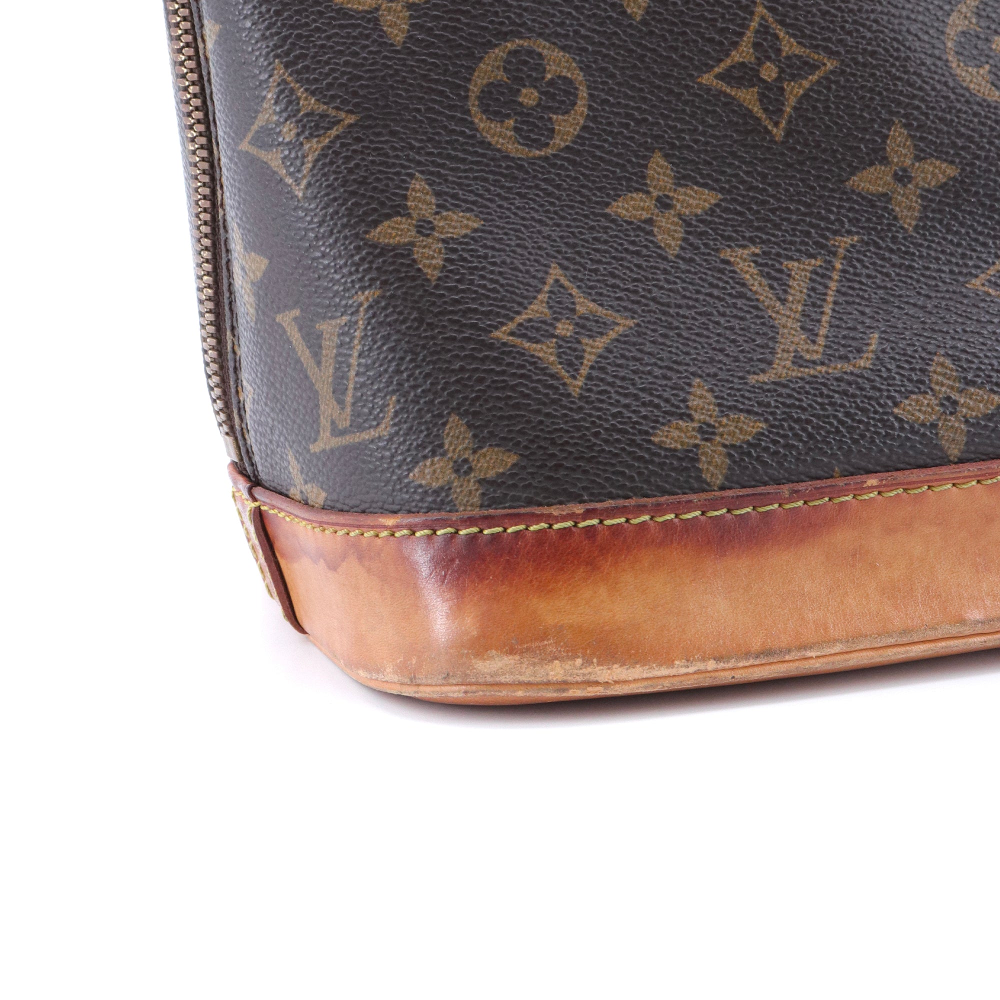 LOUIS VUITTON - Sac à main Alma PM Louis Vuitton en toile monogrammée vintage