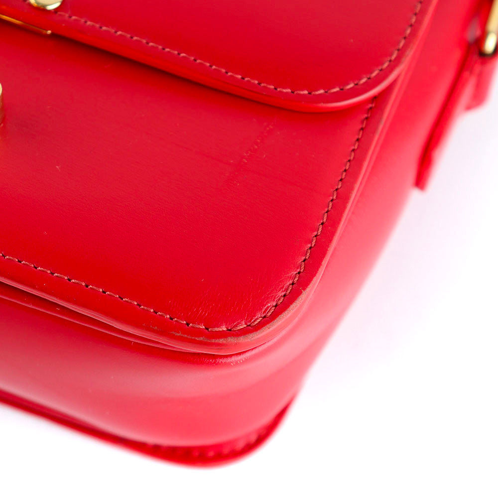 CELINE - Sac à bandoulière Triomphe teen en cuir rouge