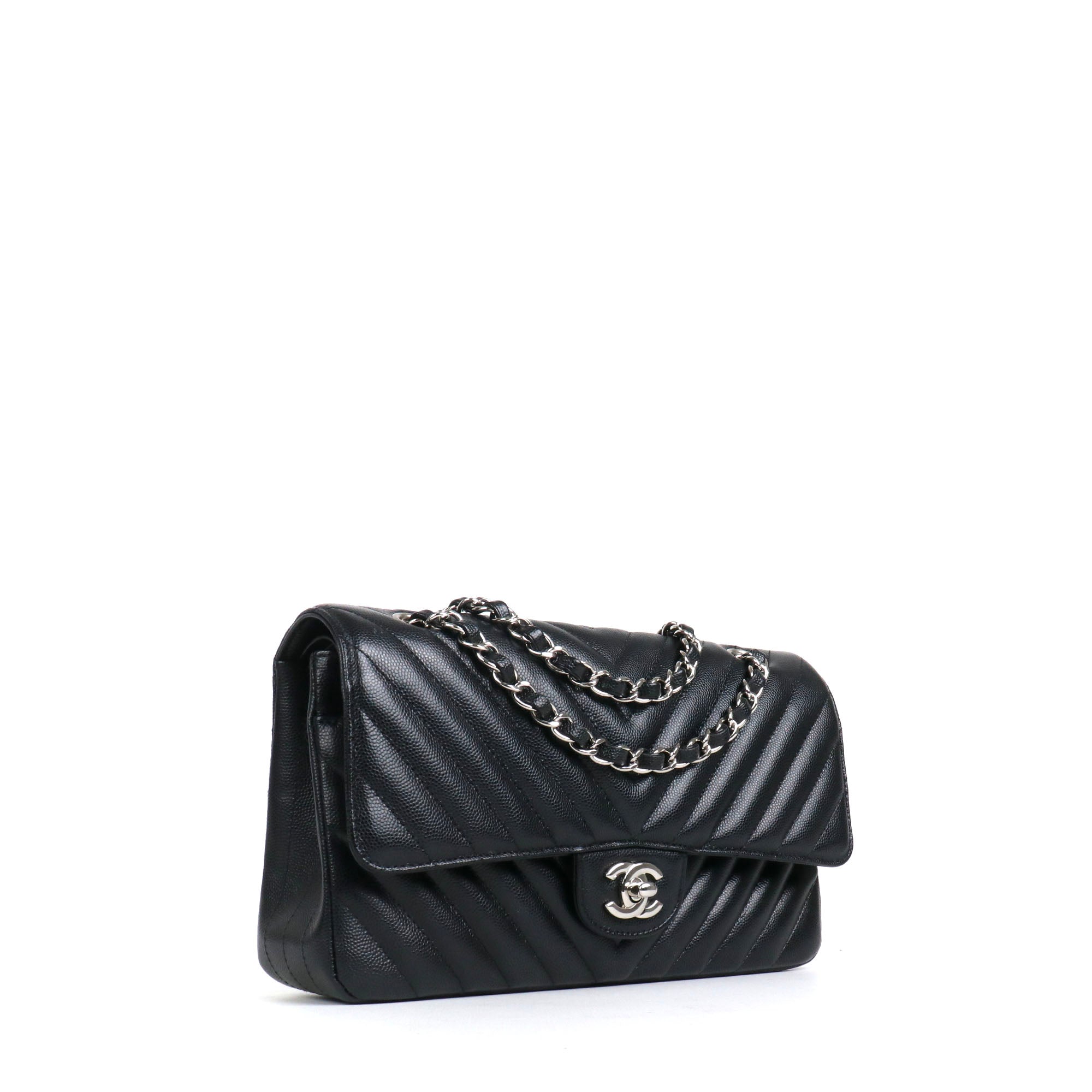 CHANEL - Sac à main Timeless/Classique Chanel medium double flap Chanel en cuir caviar chevron noir