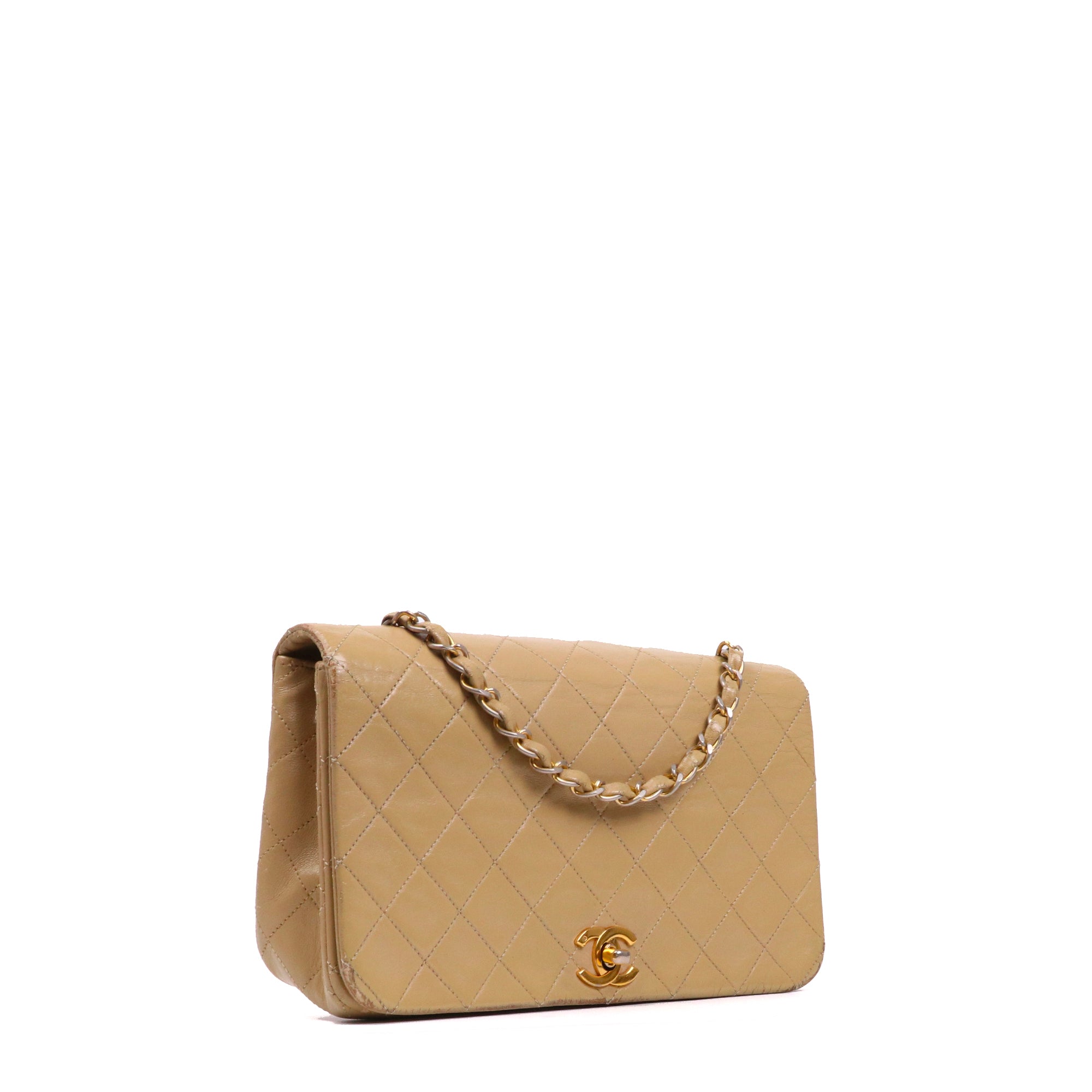CHANEL - Sac à main Classique/Timeless Full Flap Chanel en cuir lisse beige vintage