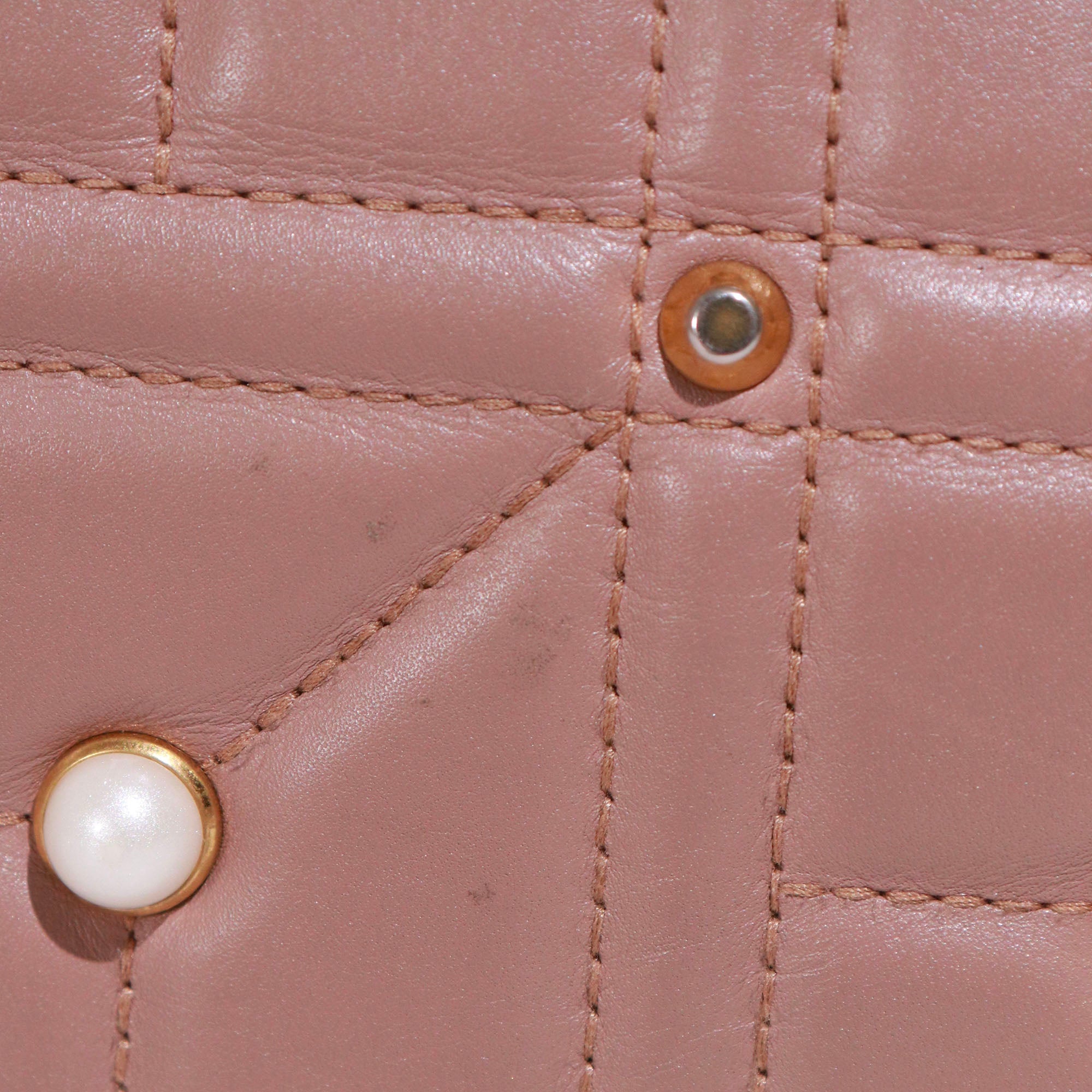 GUCCI - Sac à épaule GG Marmont Pearly Petite Taille Gucci en cuir rose poudré