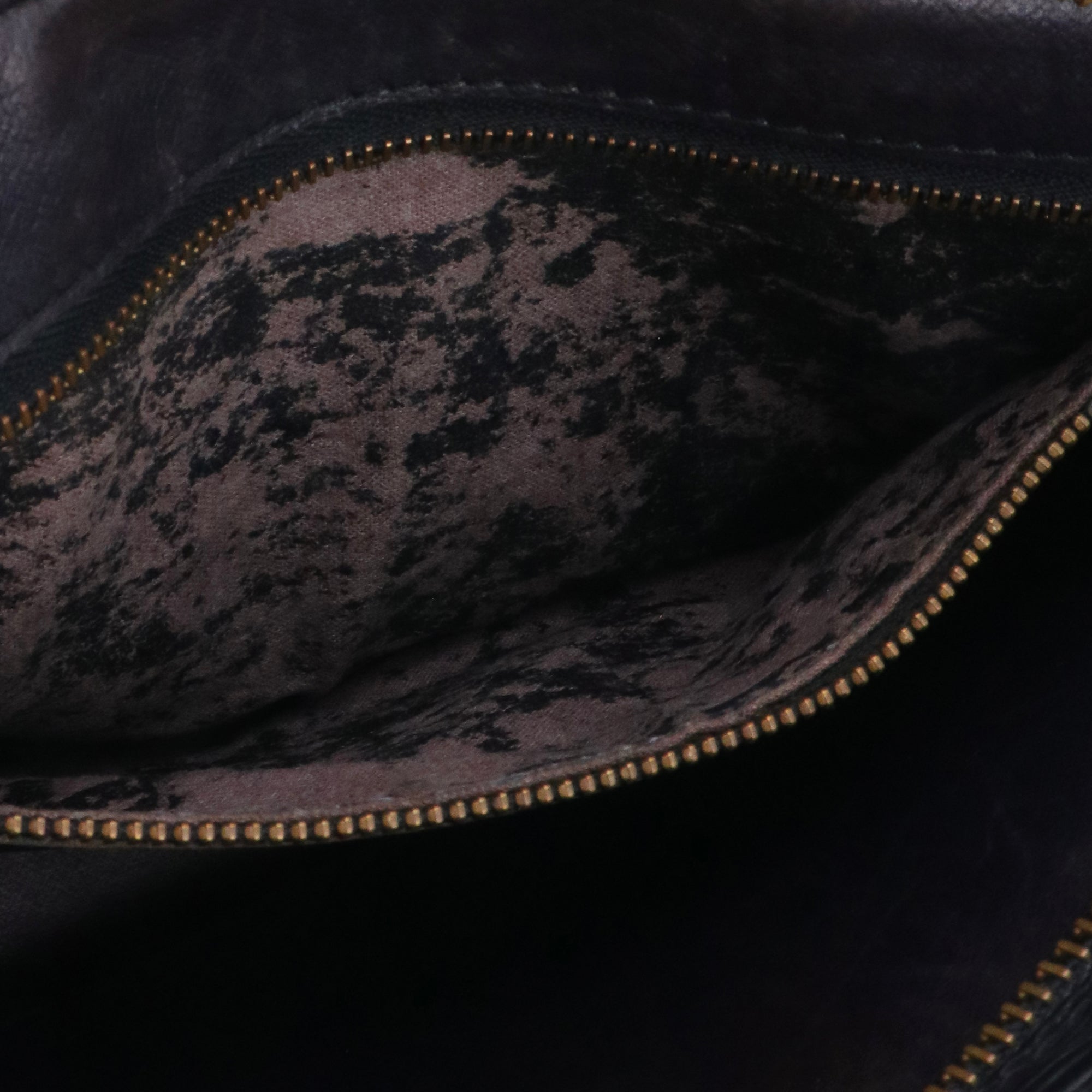 LOUIS VUITTON - Sac à bandoulière Trocadéro Louis Vuitton en cuir épi noir