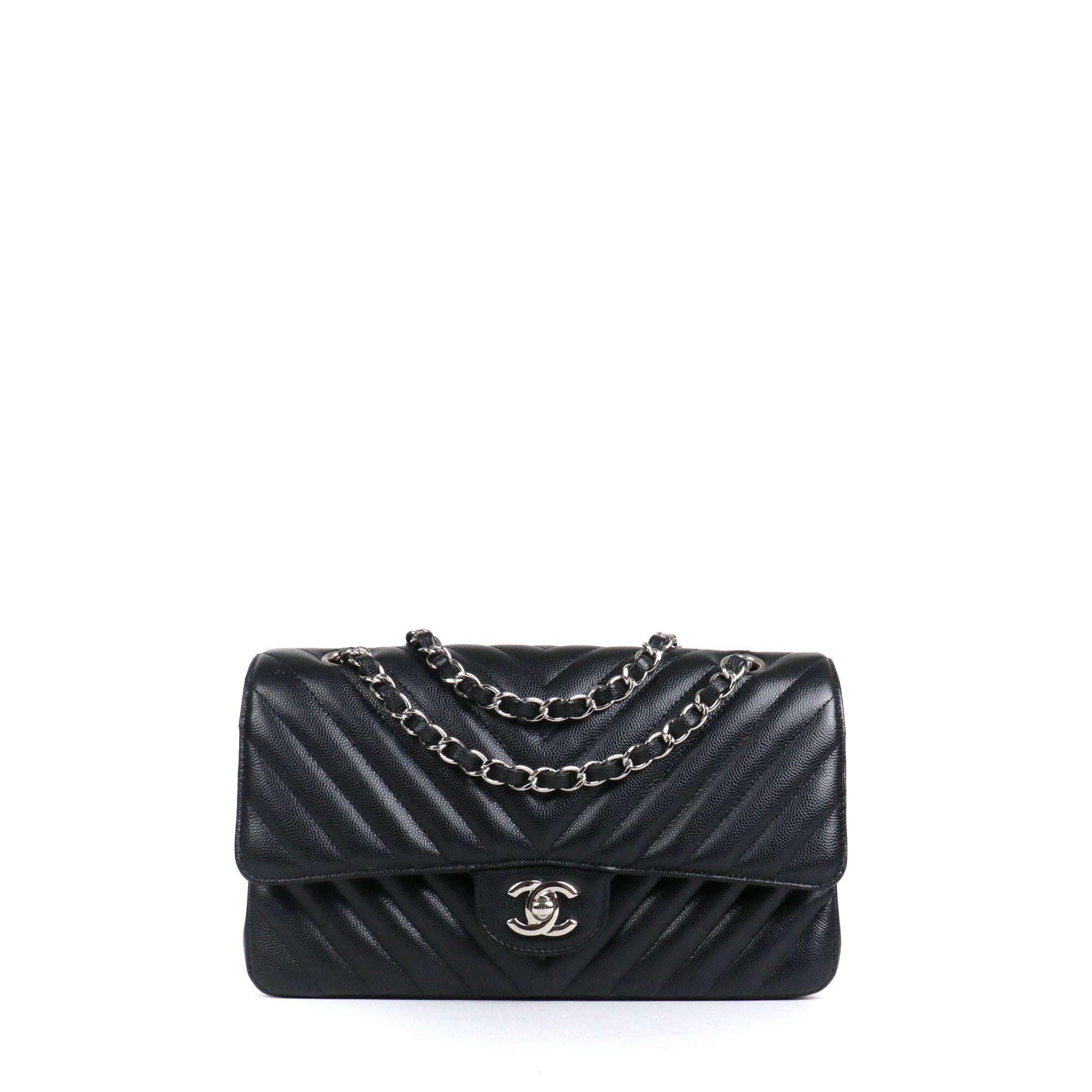 CHANEL - Sac à main Timeless/Classique Chanel medium double flap Chanel en cuir caviar chevron noir