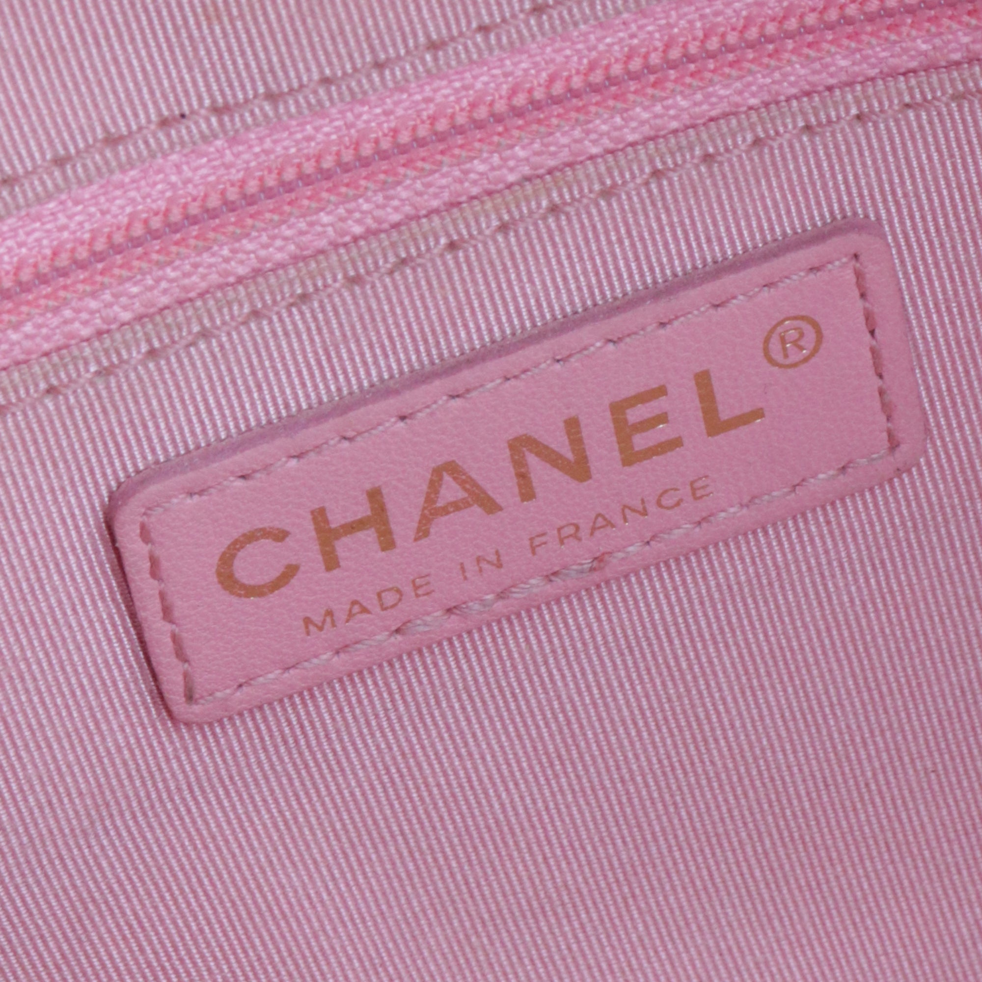 CHANEL - Chanel Bowling handbag in vintage pink caviar leather
