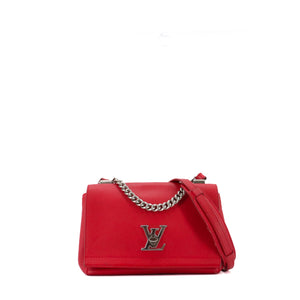 LOUIS VUITTON - Sac à main Lockme BB Louis Vuitton en cuir grainé rouge