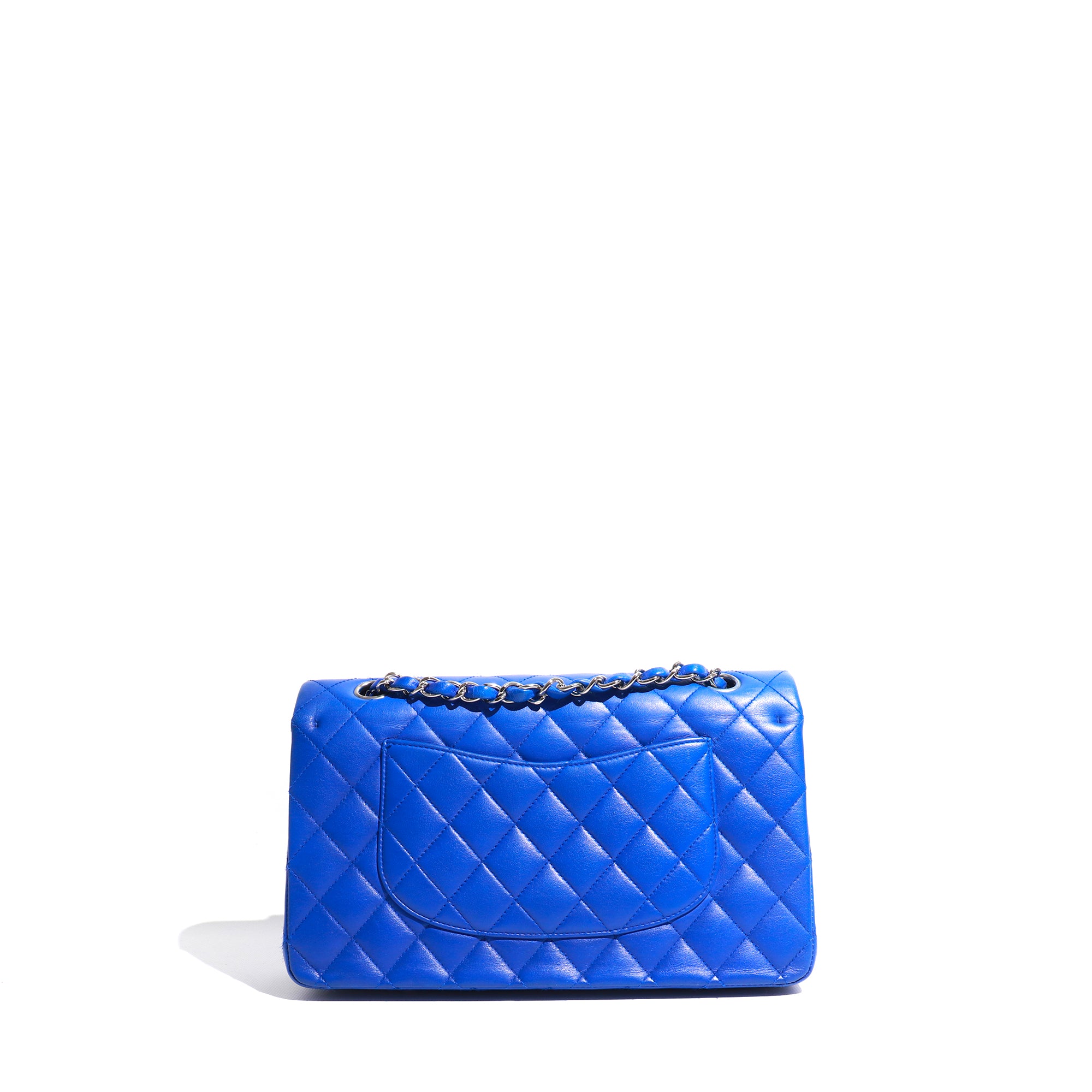 CHANEL - Sac à main Timeless 25 double flap en cuir matelassé bleu électrique