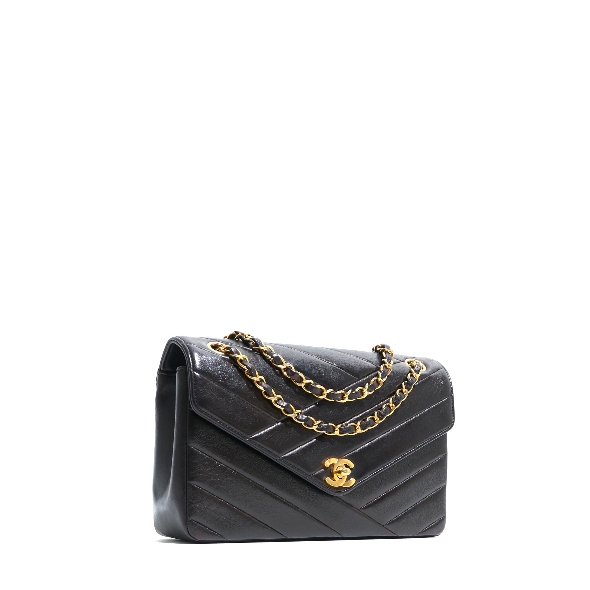CHANEL - Sac à main Timeless 25 cuir chevrons noir édition limitée