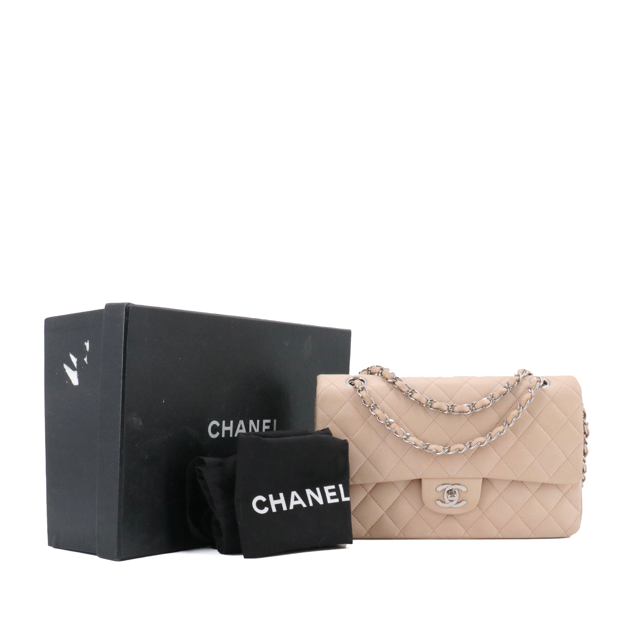 CHANEL - Sac à main Classique/Timeless Chanel 11.12 double flap Chanel en cuir lisse beige