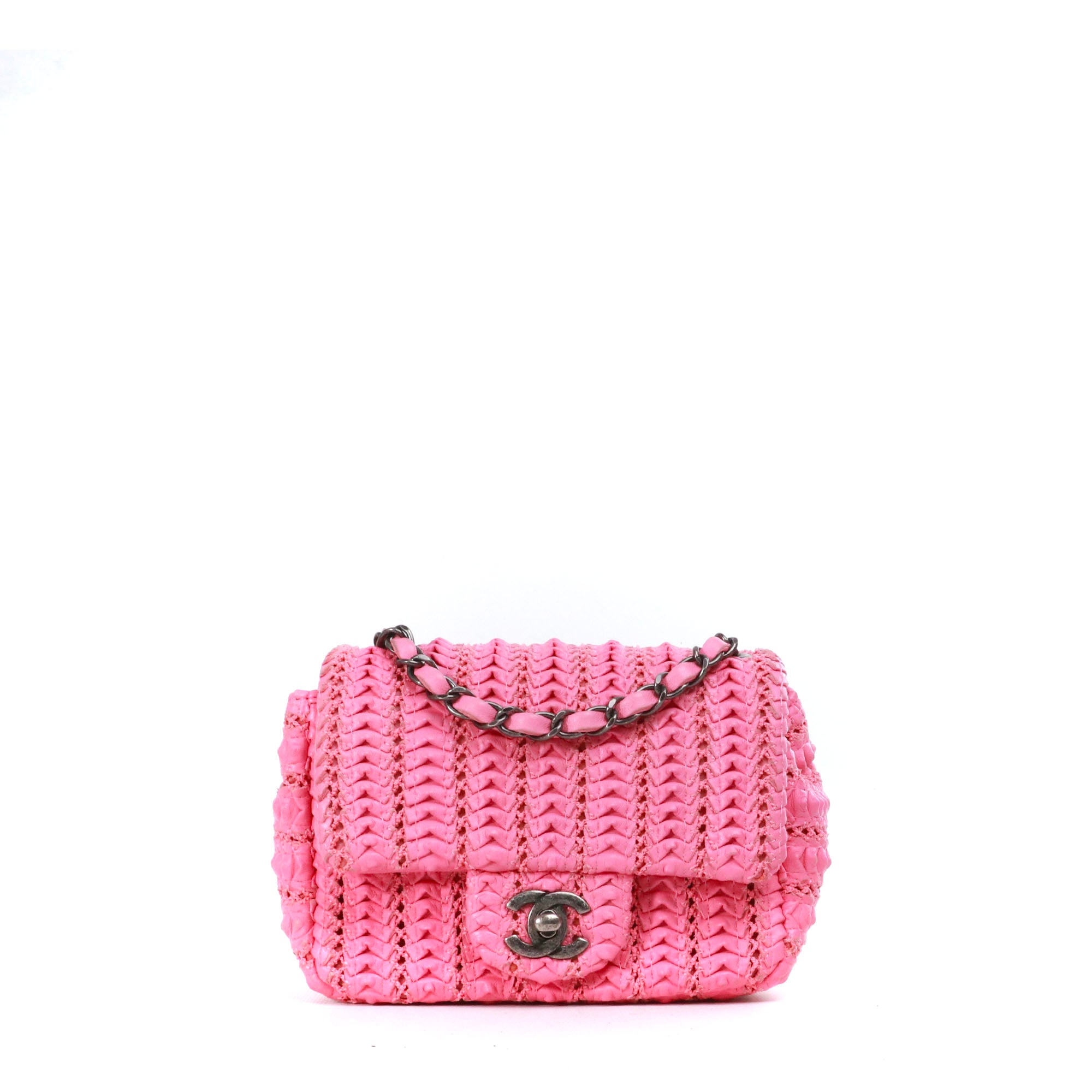 CHANEL - Sac à bandoulière Timeless Mini Square Chanel en crochet cuir rose