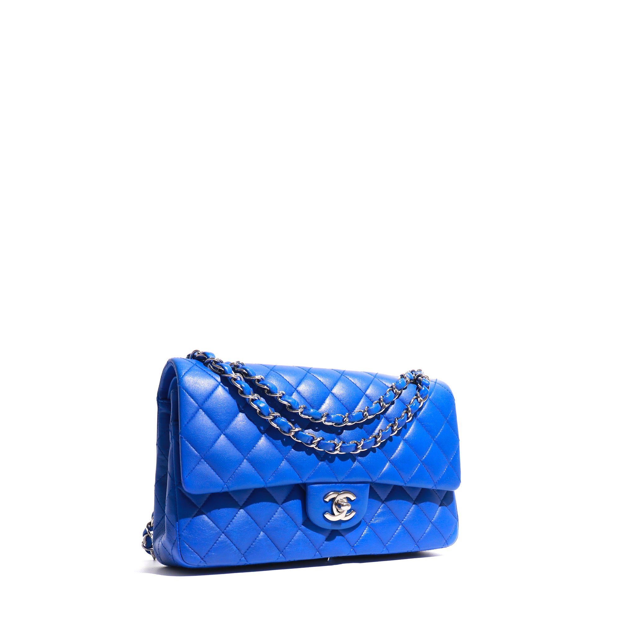 CHANEL - Sac à main Timeless 25 double flap en cuir matelassé bleu électrique