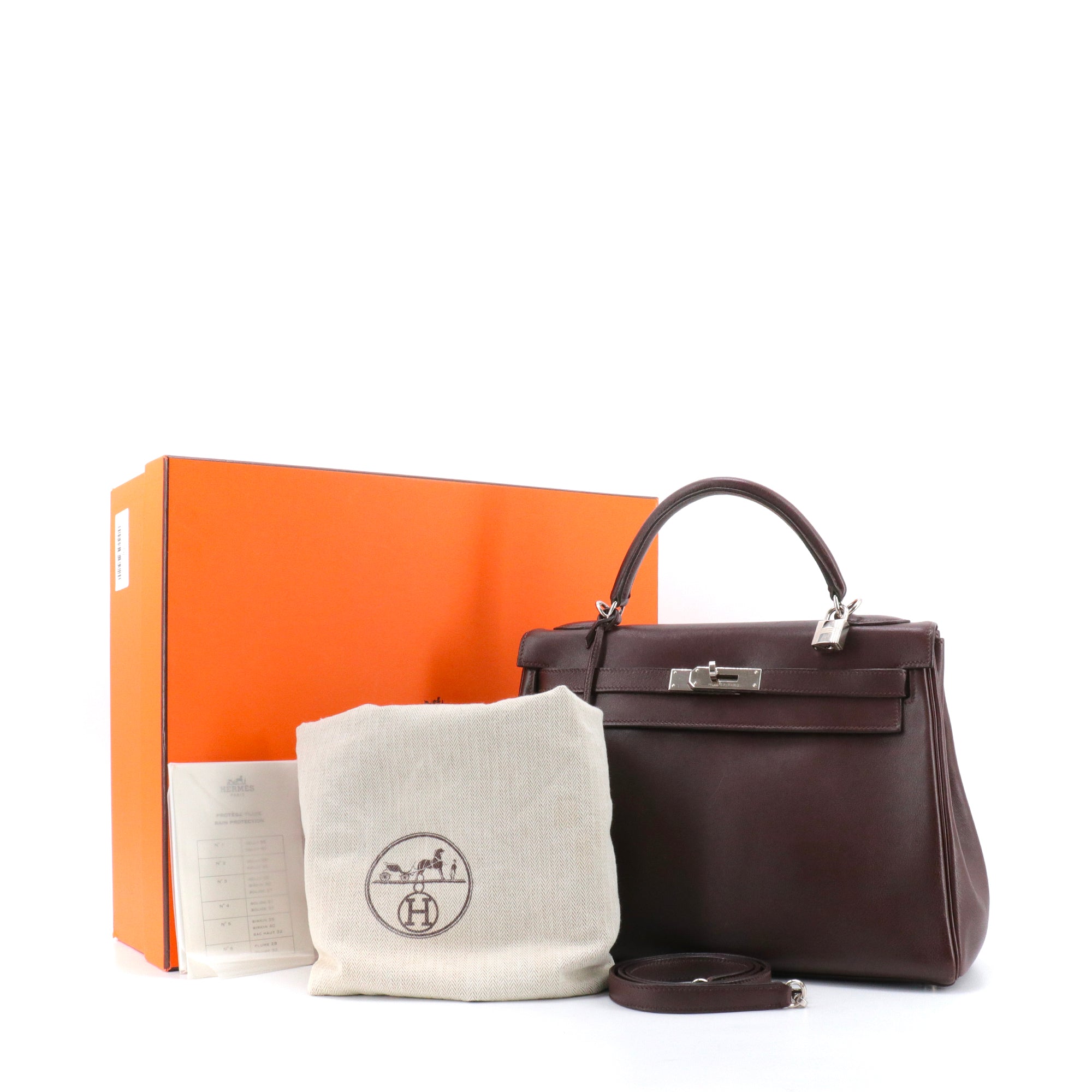 HERMÈS - Sac à main Kelly 32 Hermès en cuir evergrain cacao