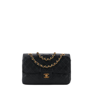 CHANEL - Sac à main Classique/Timeless Chanel 11.12 double flap Chanel en cuir lisse noir vintage