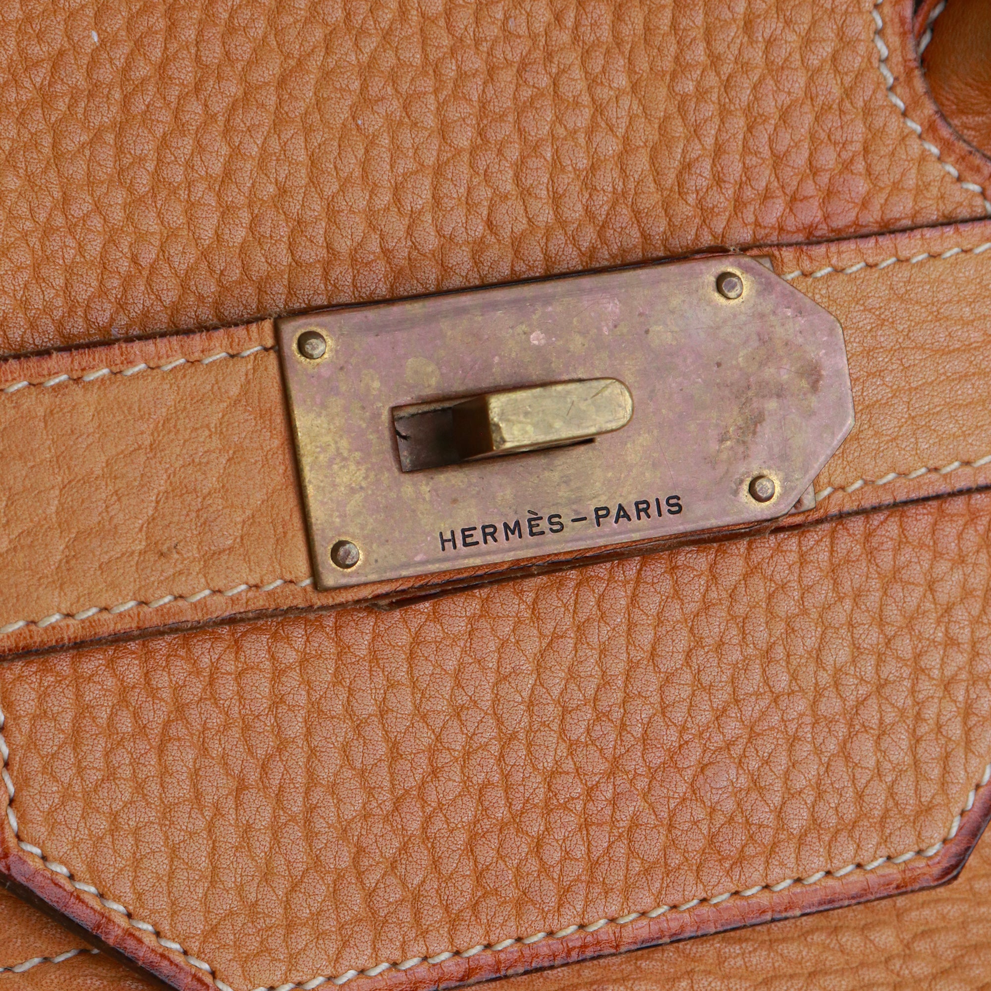 HERMÈS - Sac de voyage Haut à Courroies 60 Hermès en cuir marron vintage