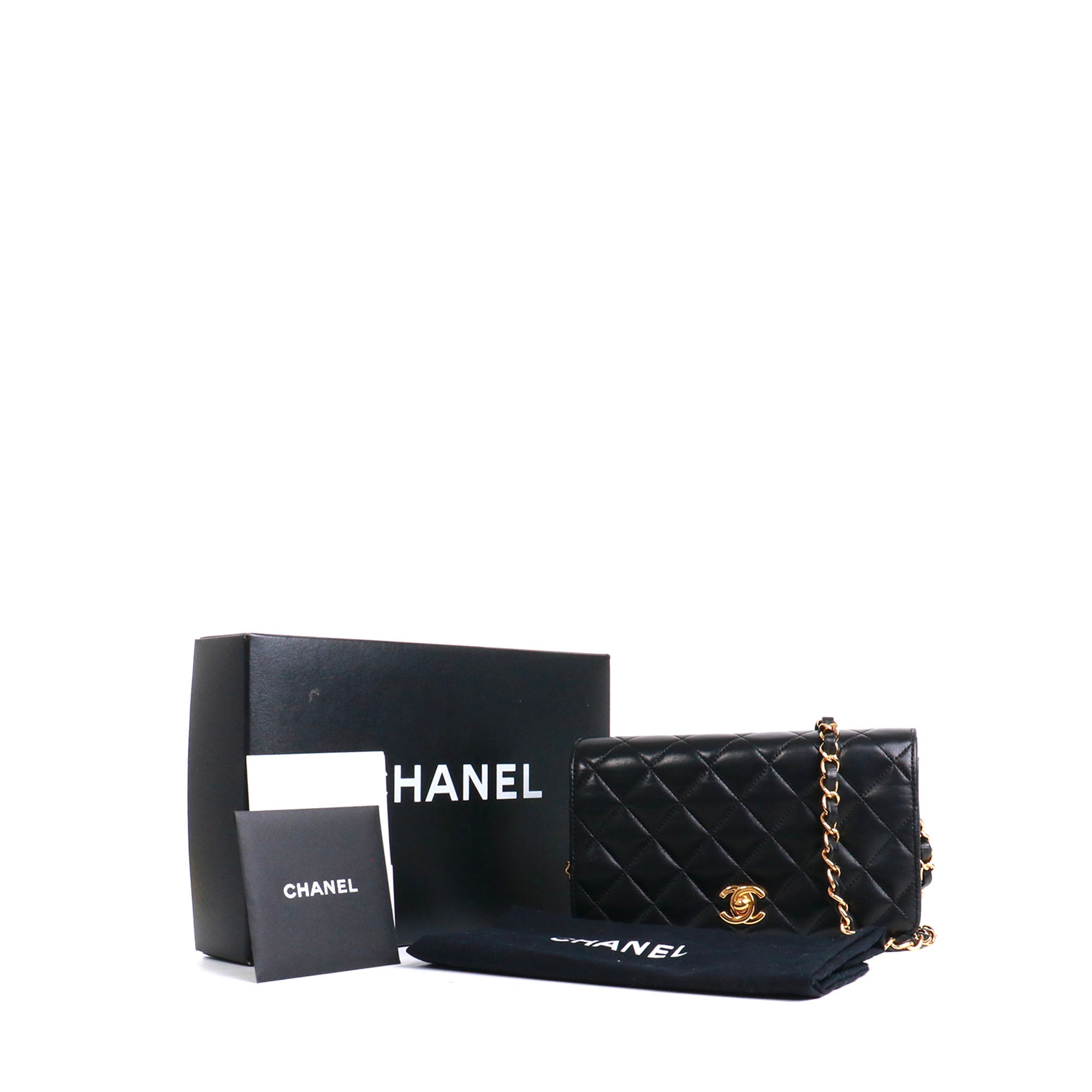 CHANEL - Sac à bandoulière Mademoiselle vintage Chanel en cuir matelassé noir