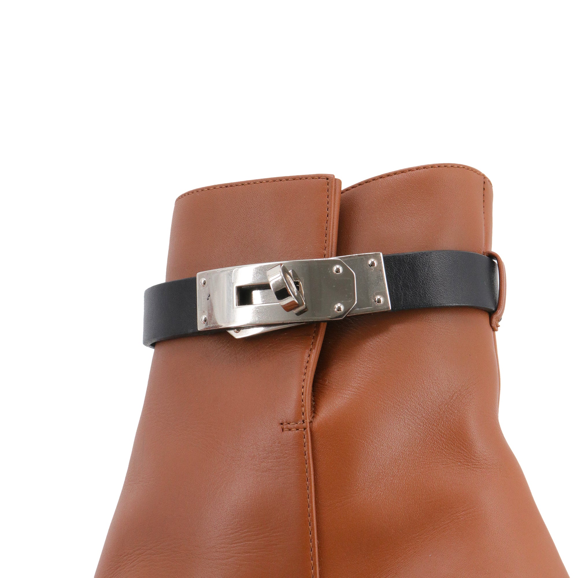 HERMÈS - Bottines Saint Germain Hermès en cuir marron (T39)