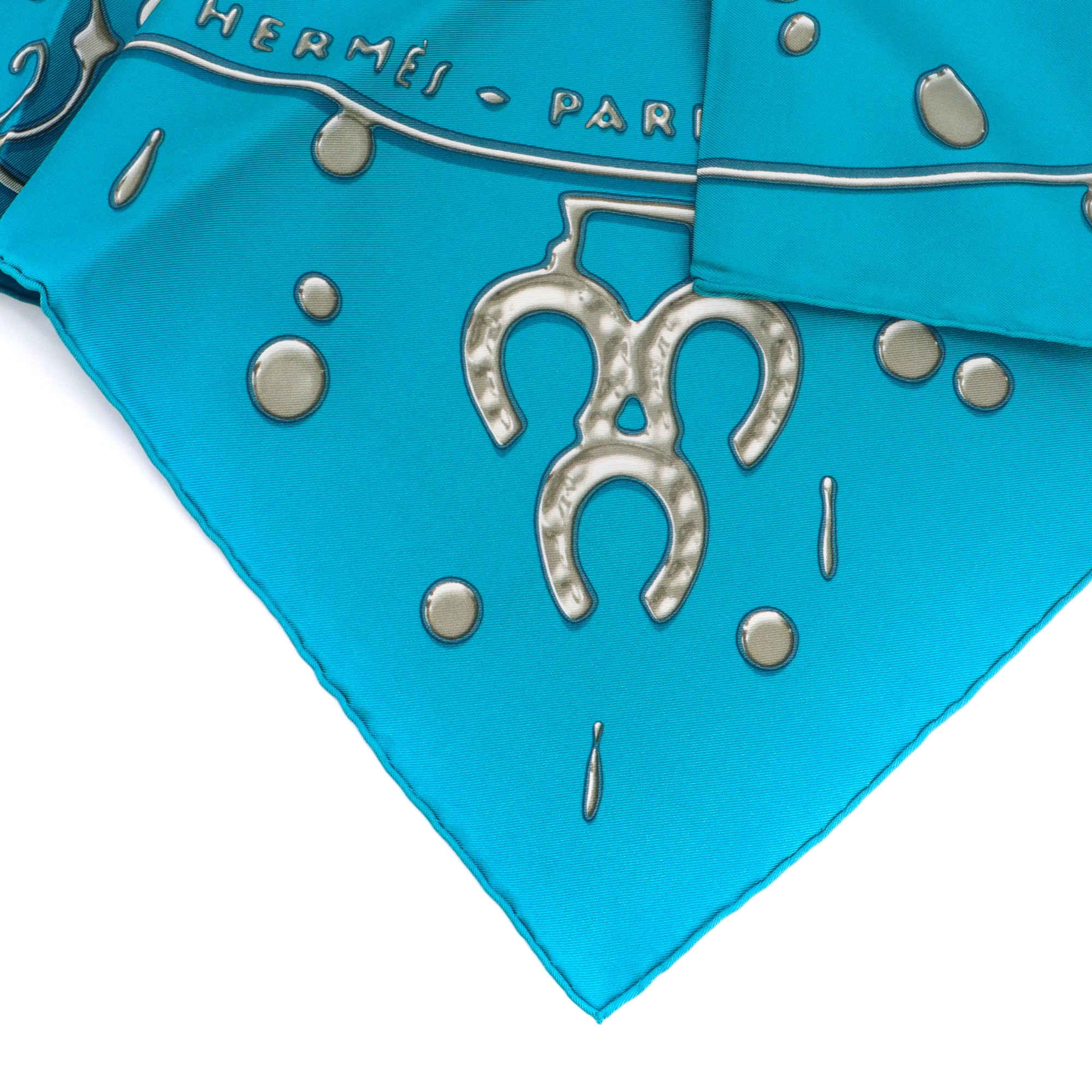 HERMÈS - Hermès Horse Fusion 90 scarf in blue silk