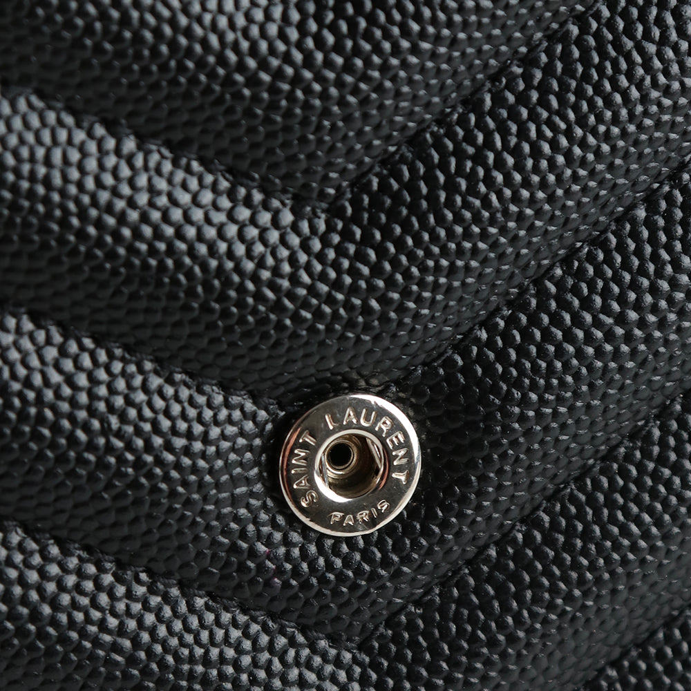 SAINT LAURENT - Sac à bandoulière Cassandre Envelope Chain Wallet en cuir grainé noir