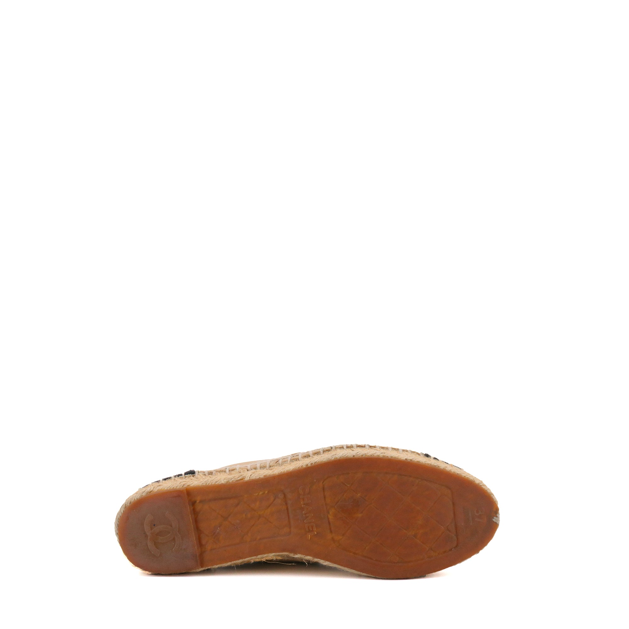 CHANEL - Espadrilles à lacets Chanel en cuir beige et toile noire (T37)