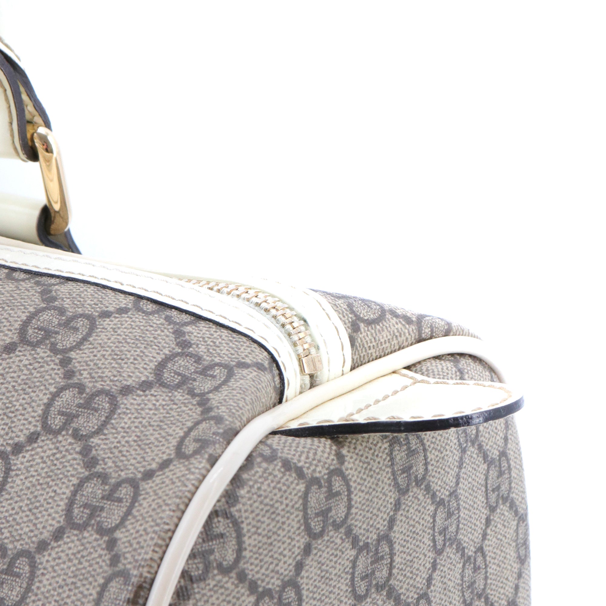GUCCI - Sac à main Boston Gucci en toile monogrammée et cuir blanc vintage